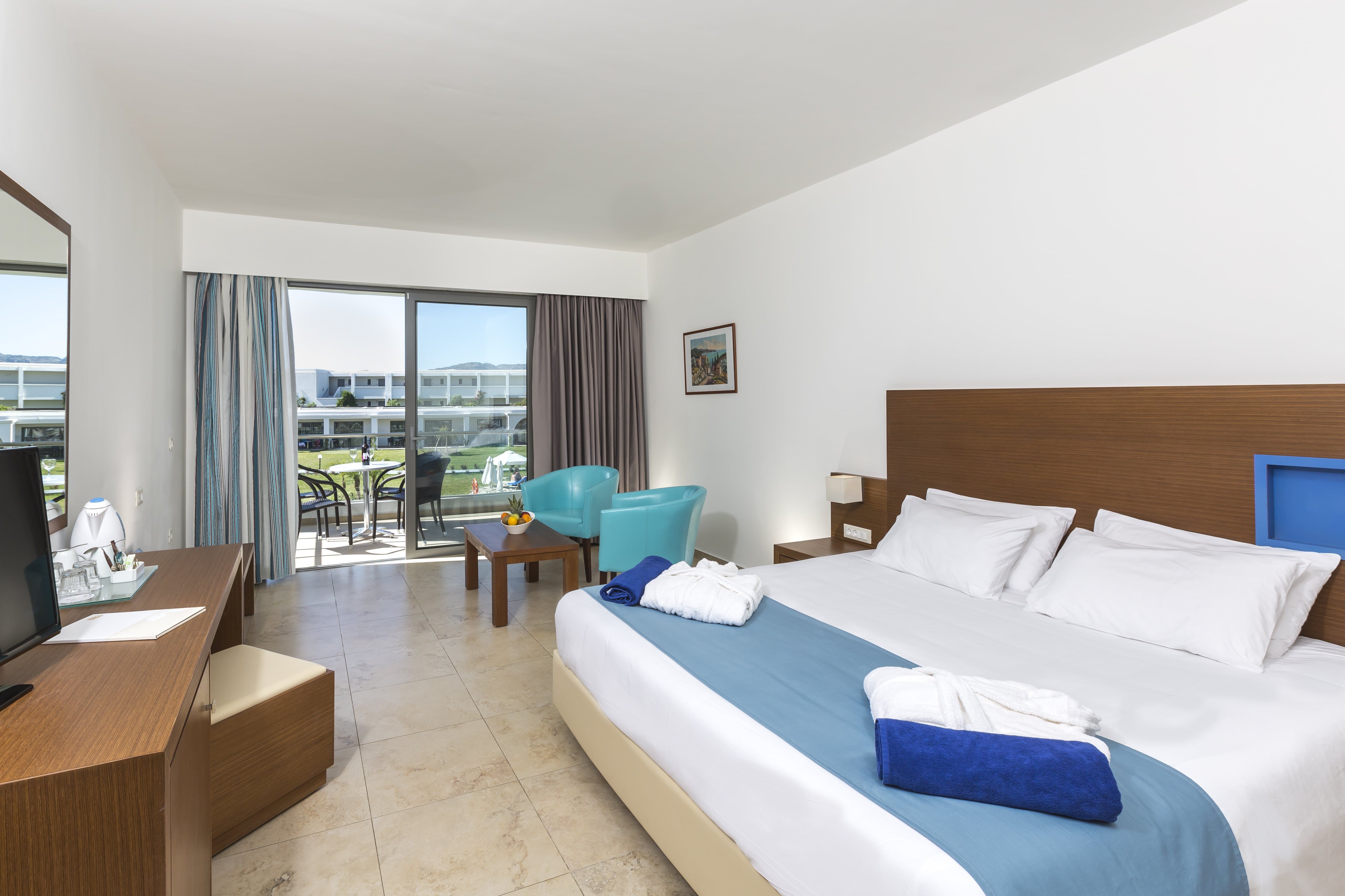 DOULBE STANDARD ROOM