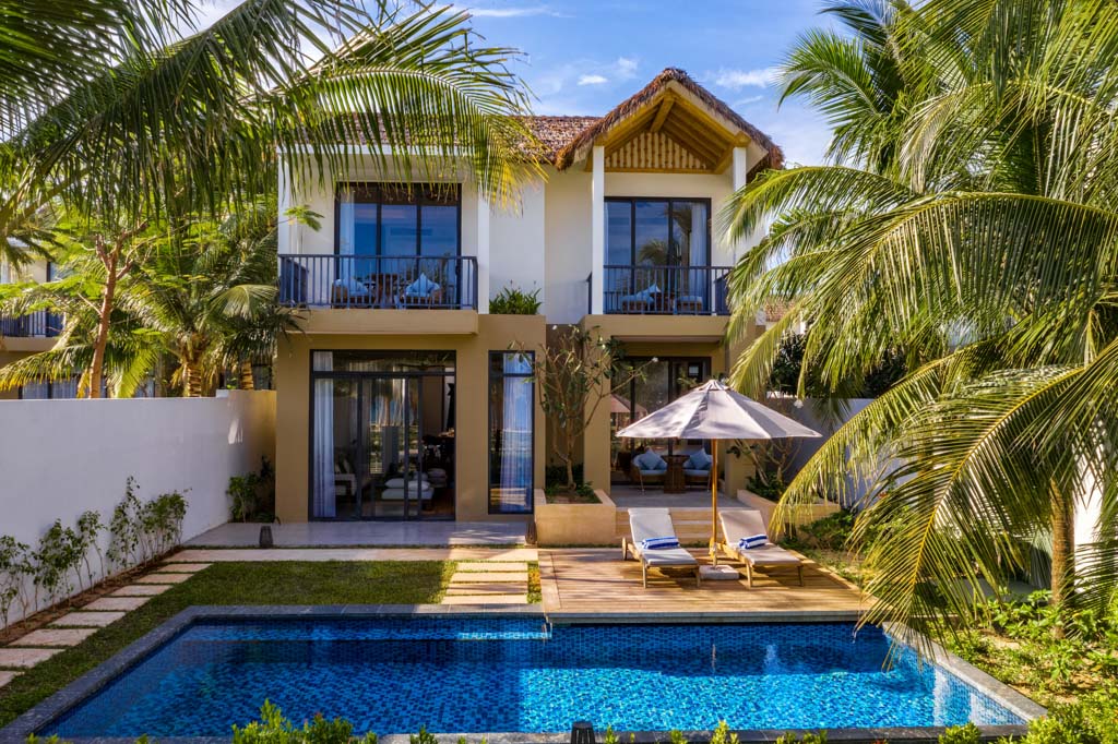 3-BEDROOM PREMIUM POOL VILLA