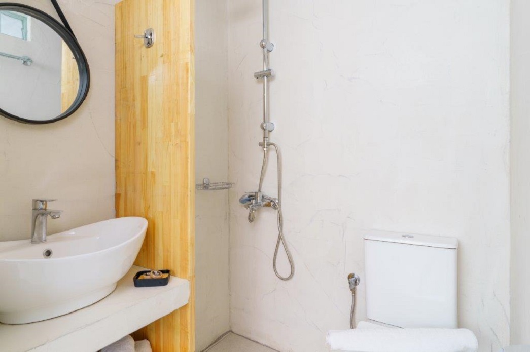 Comfort Double with Jetted Tub