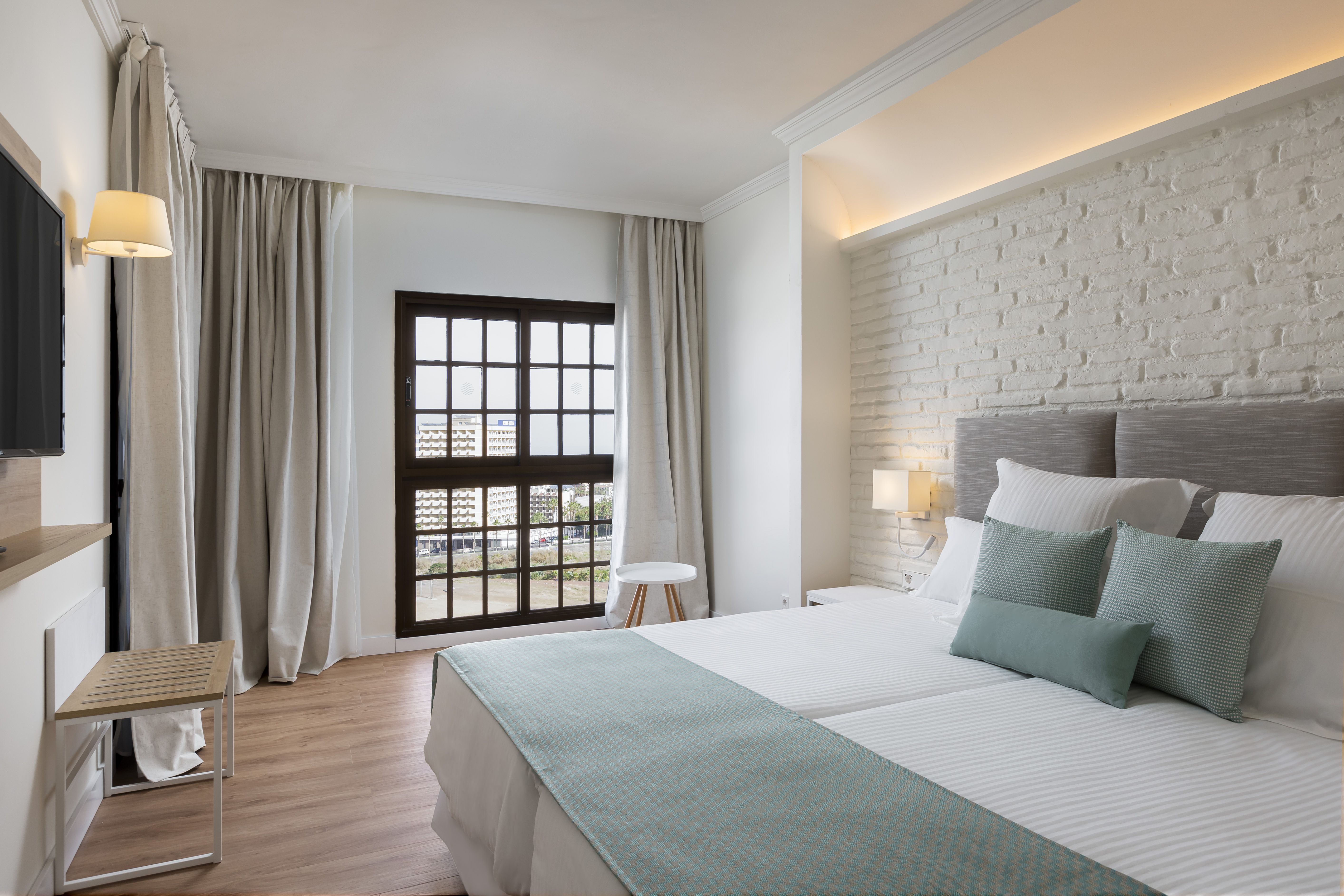 SUITE OCEAN FRONT VIEW BALCONY OR TERRACE