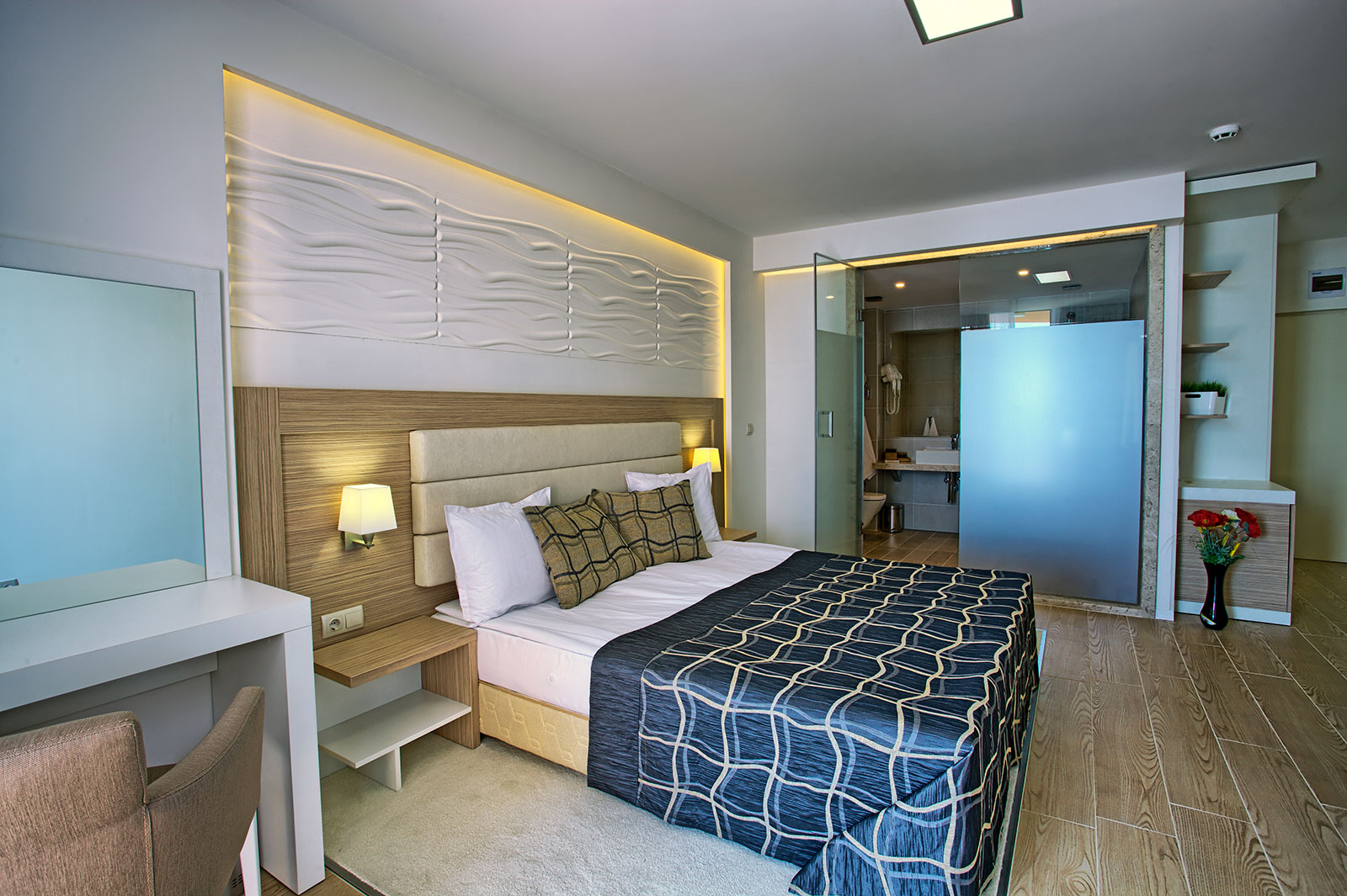 Superior Room (SeaView, Balcony)