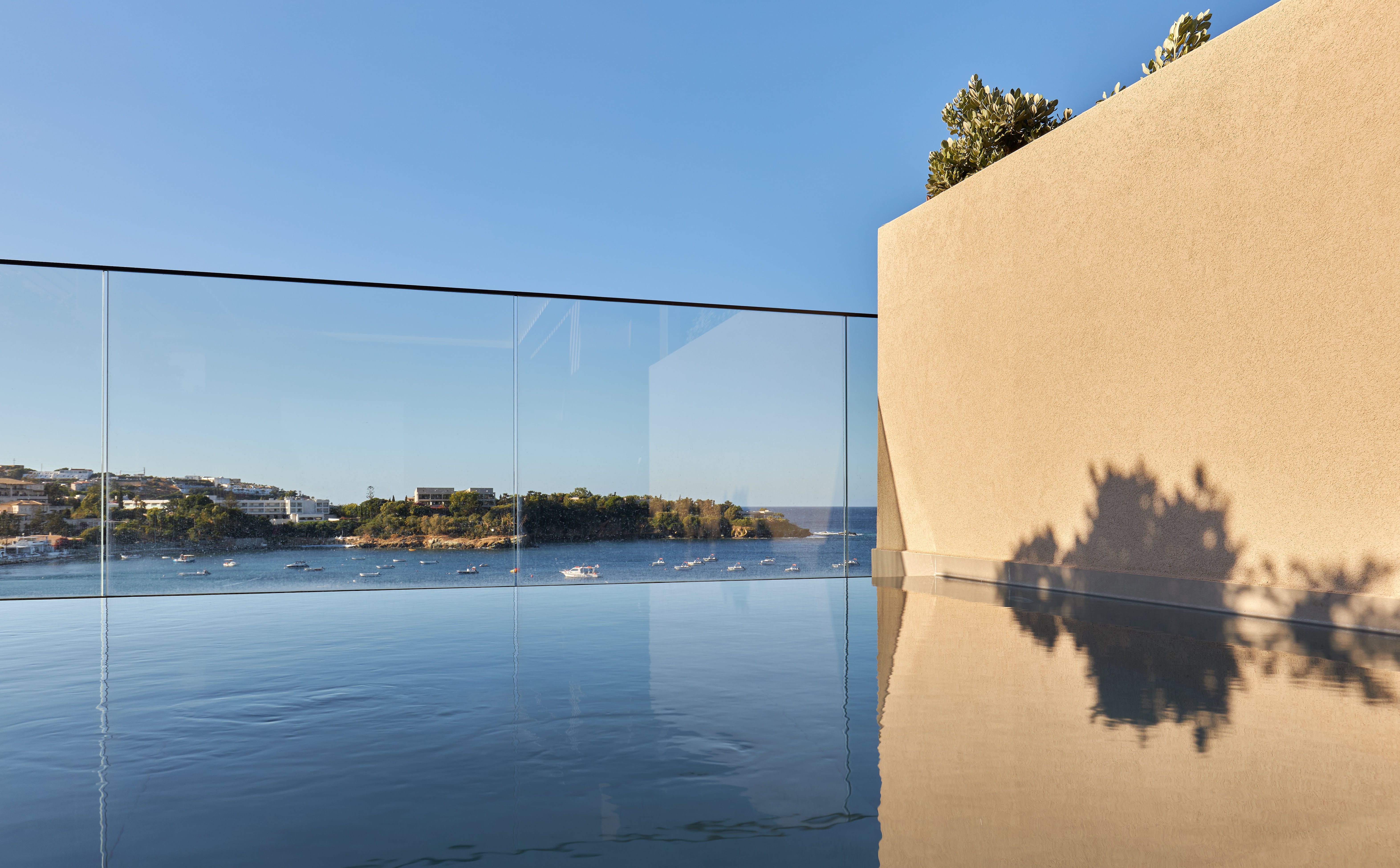 Diamond Ambassador Suite Plunge Pool Sea View