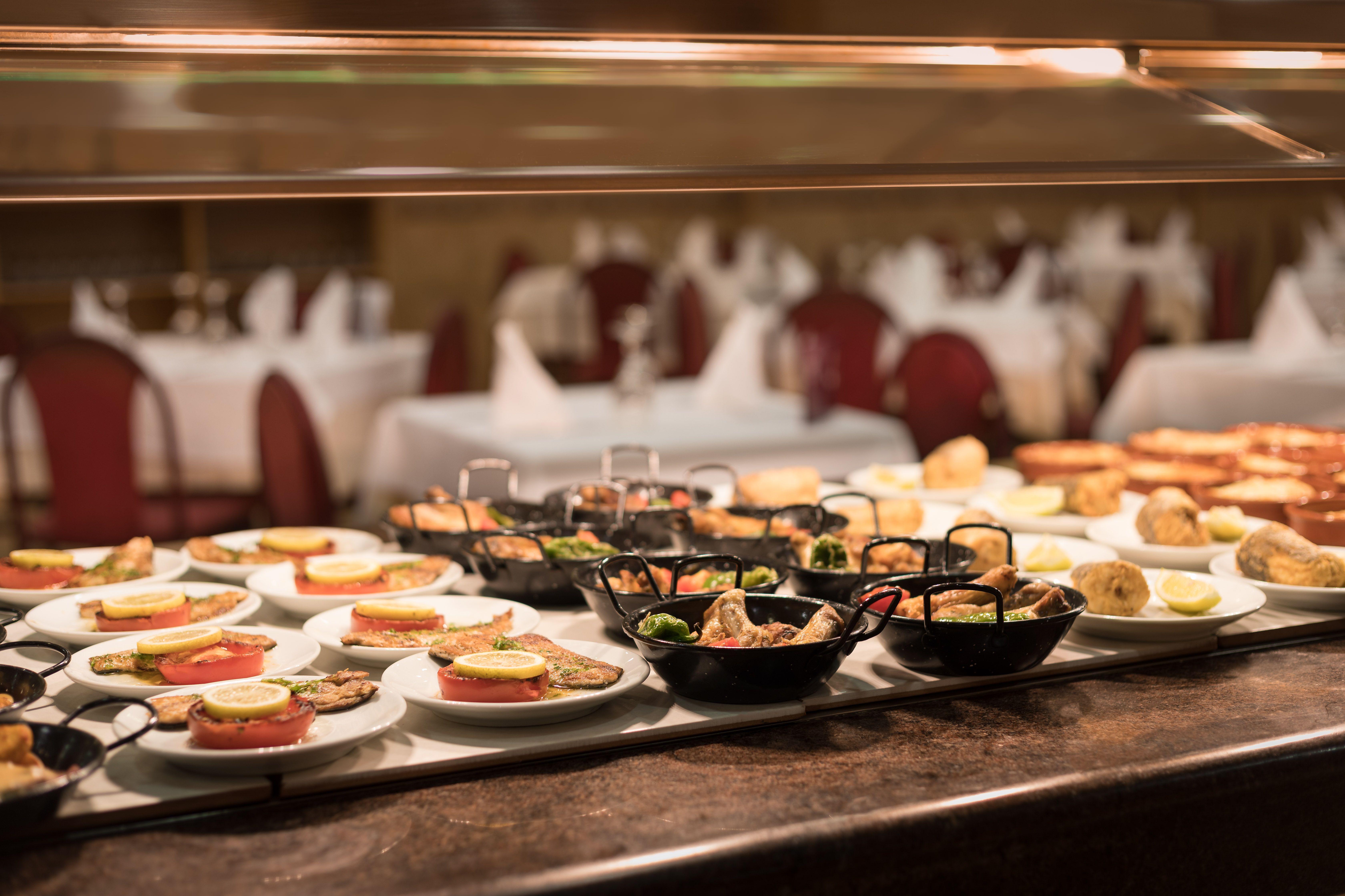 MAIN RESTAURANT