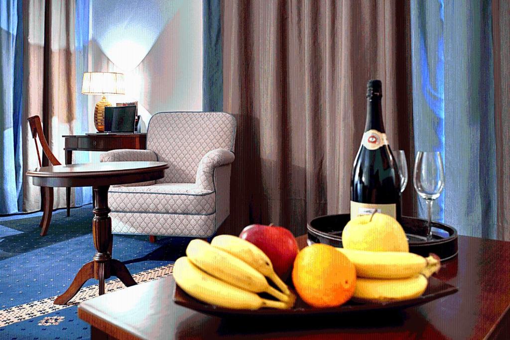 Twin Standard Room (SeaView, Balcony)