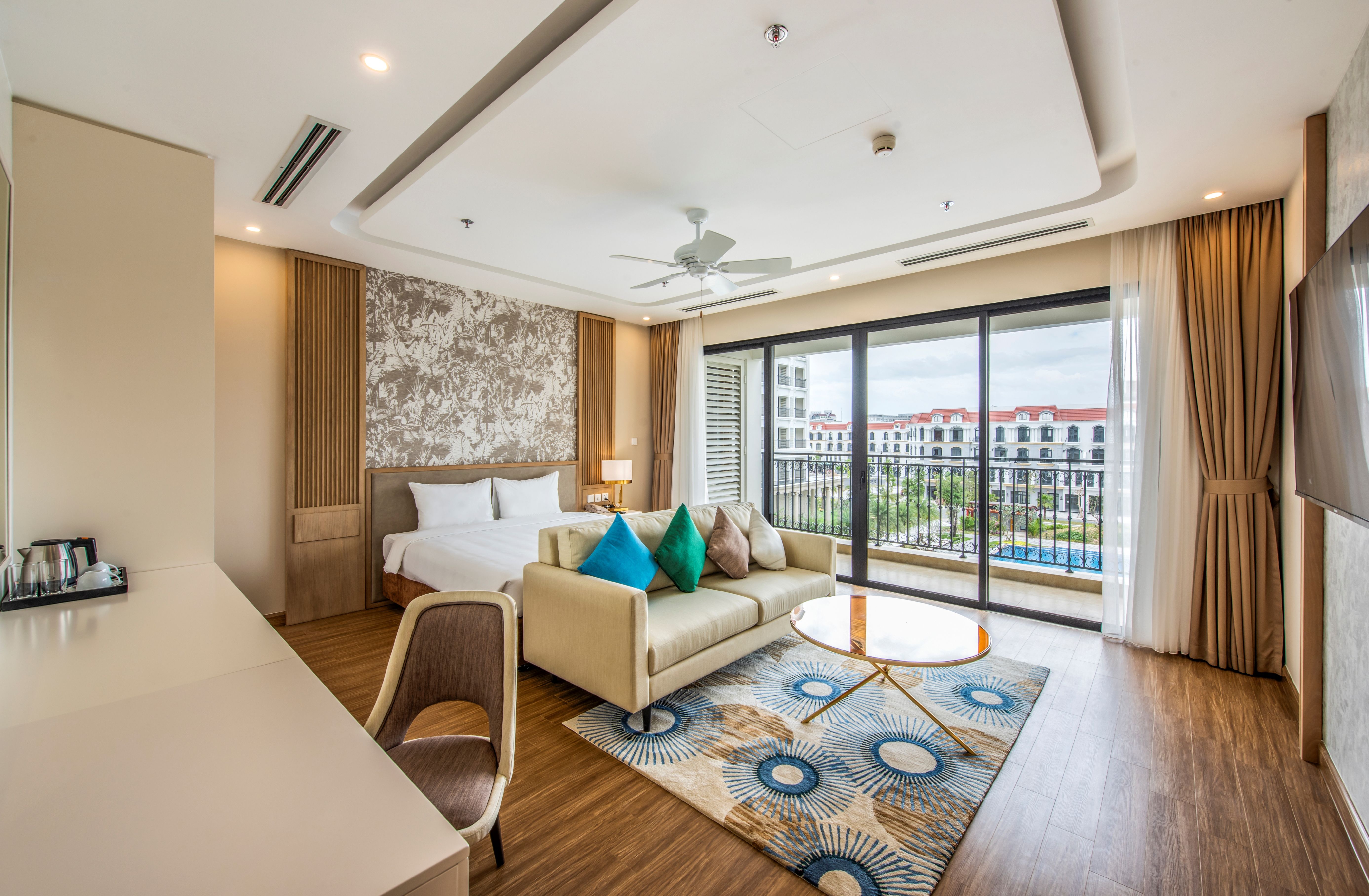 STUDIO SUITE