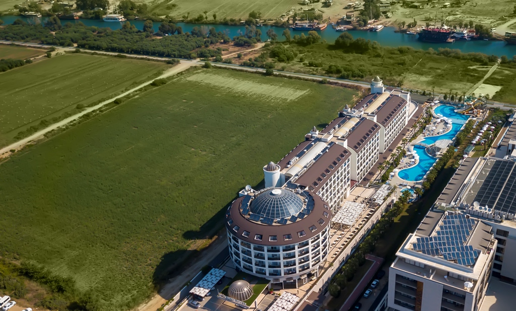 Clădirea principala