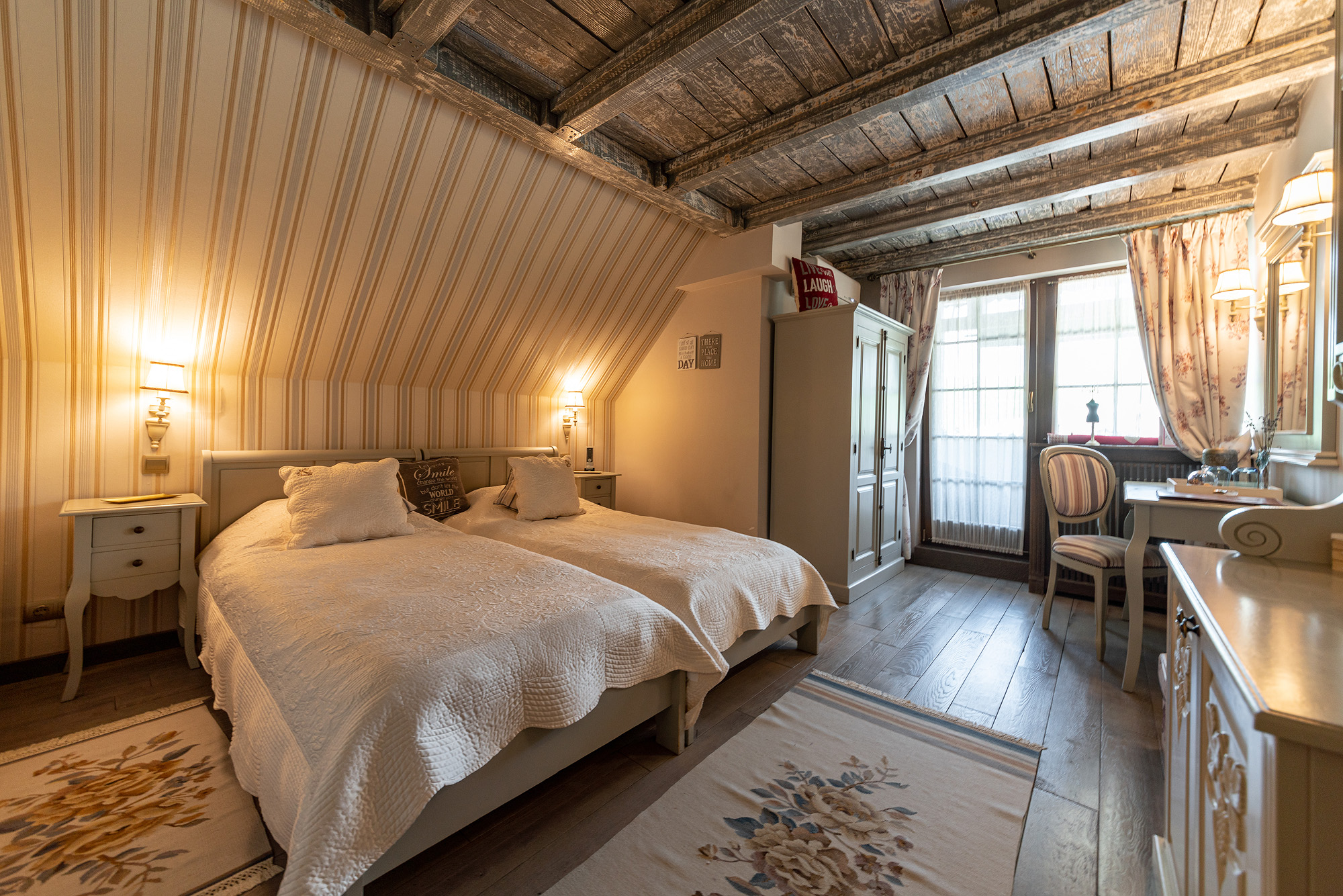Mansion TWIN ROOM