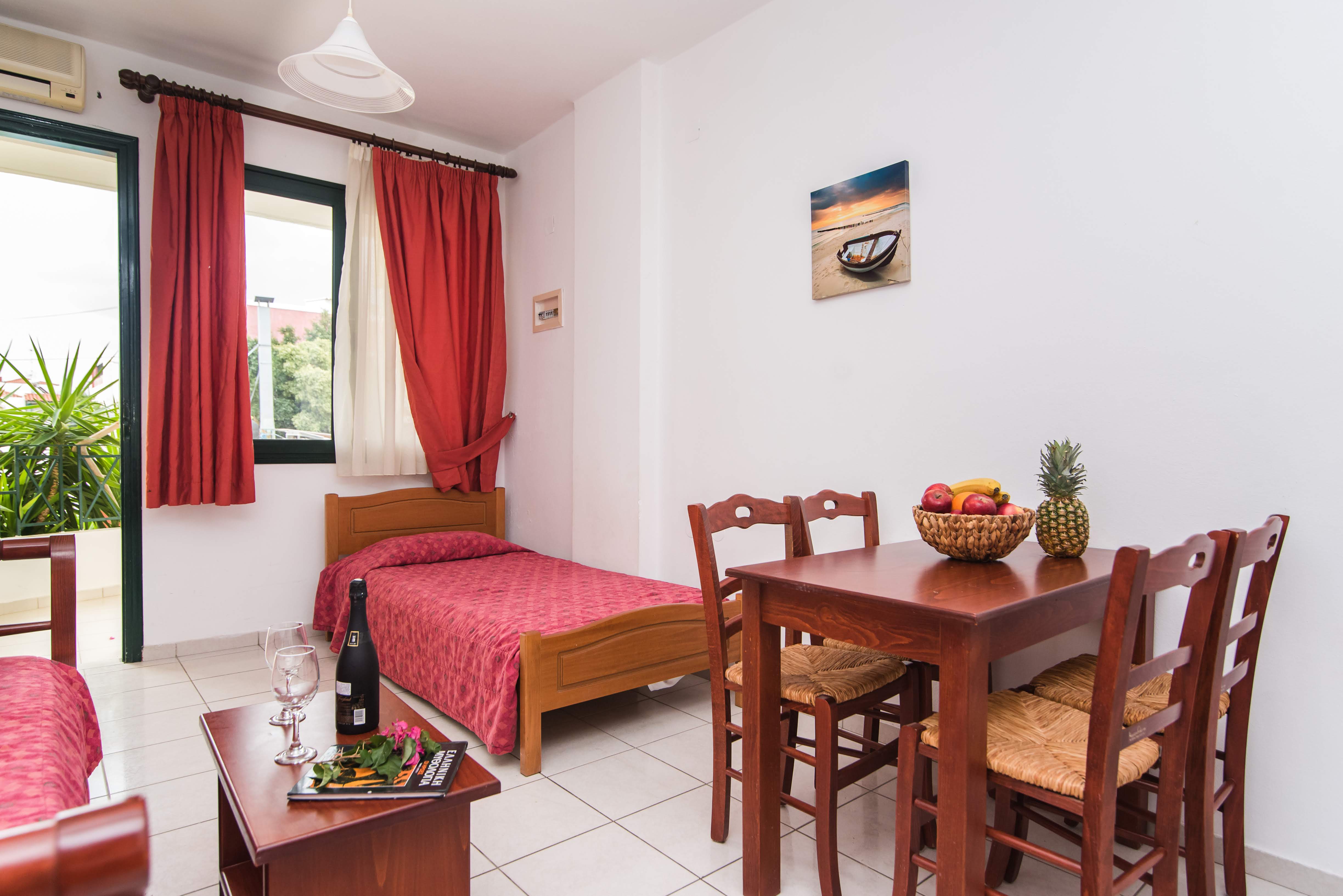 ONE BEDROOM APARTMENT GARDEN VIEW OR SIDE SEA VIEW 4 PAX
