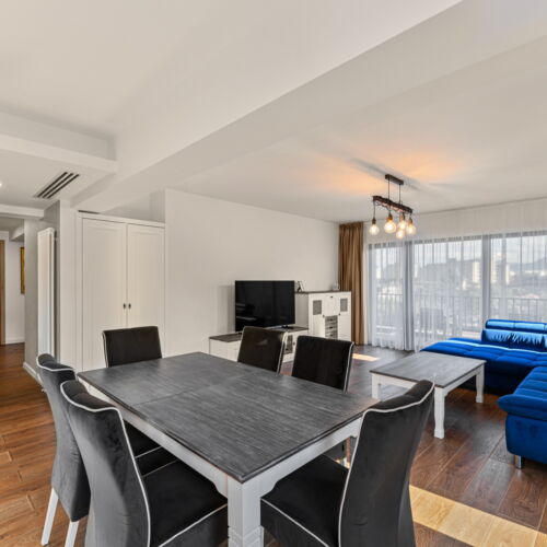 NO.6 | 2 BDR Apartment - Perfect for Family