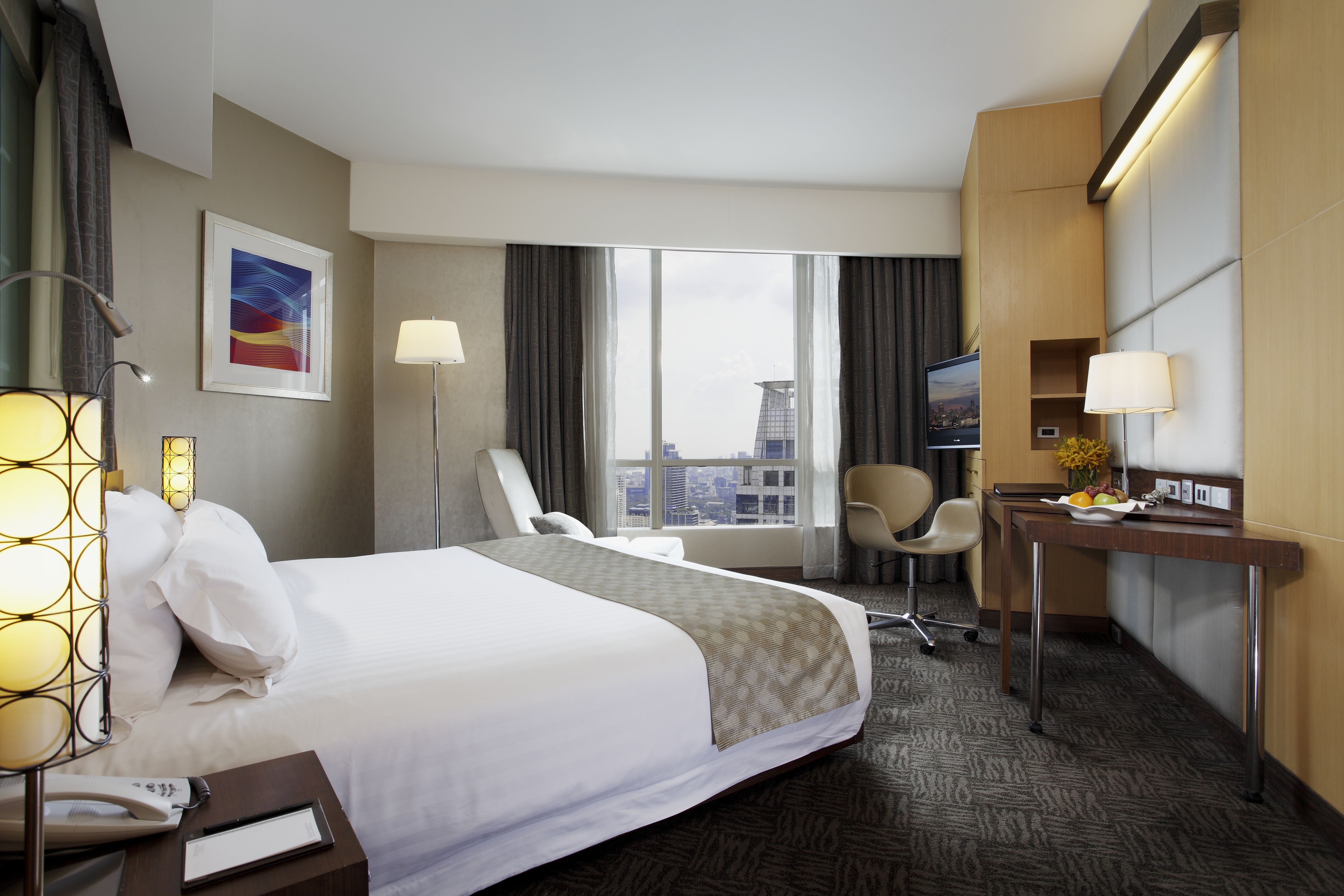 World Executive Suite