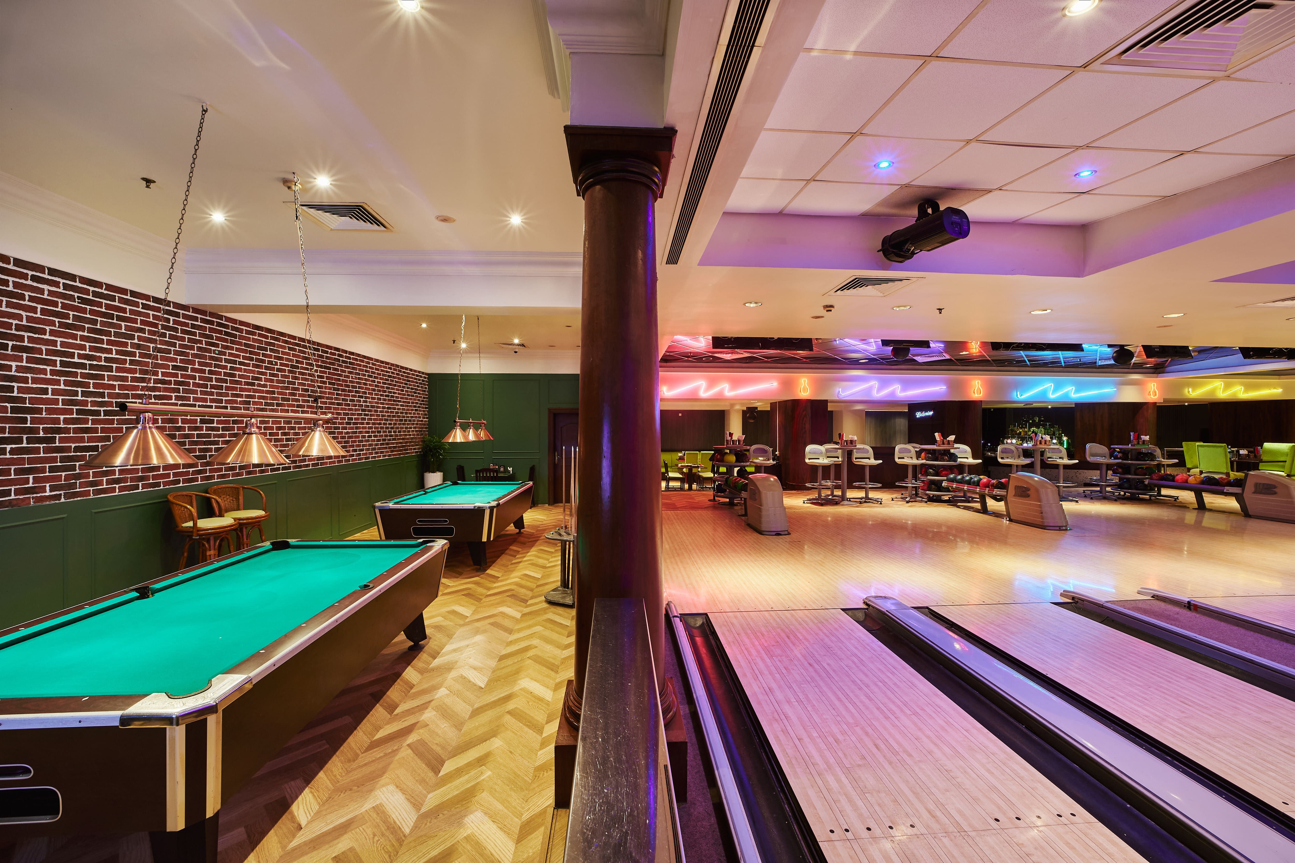 The Avenue Bowling