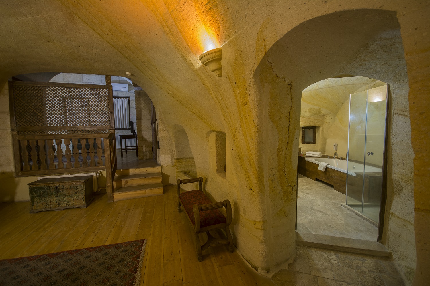  Suite Room  