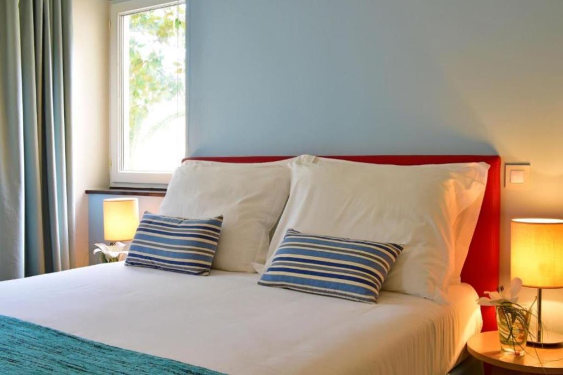 Apartment 1 Bedroom Sea View