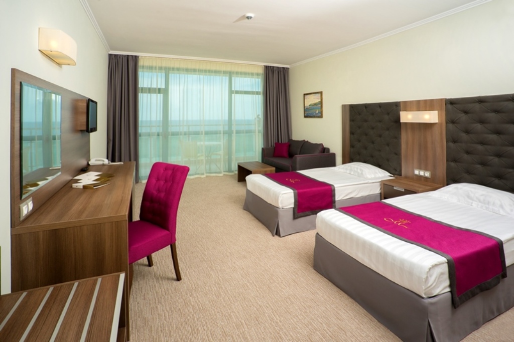 Standard Room (GardenView, Balcony)