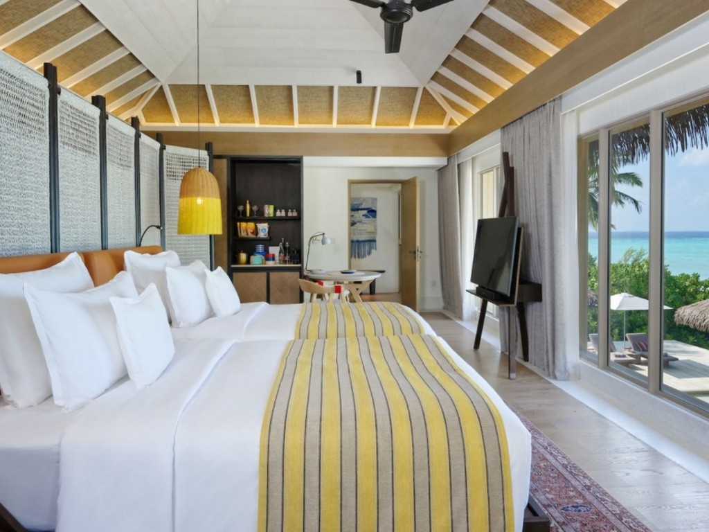  Two Bedroom Beachfront Pool Residence