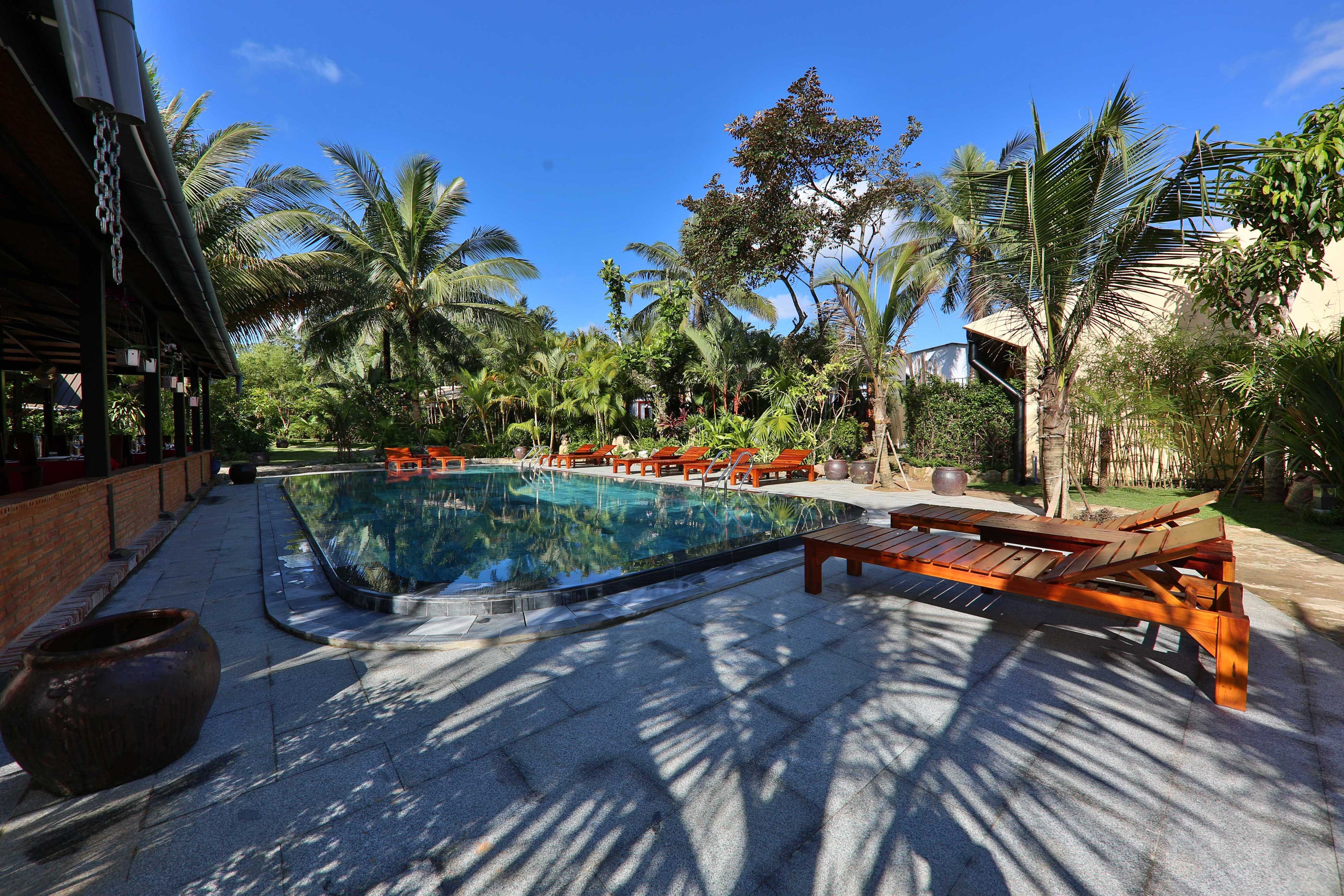 Piscina deschisă