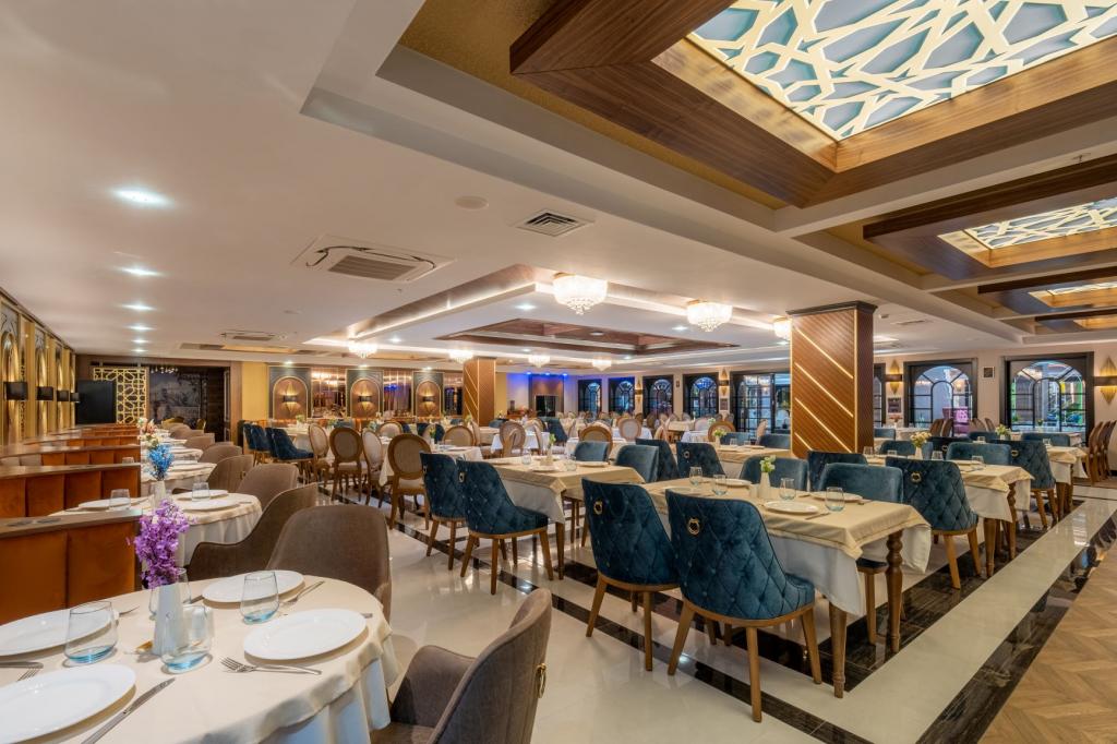 Elysia Restaurant