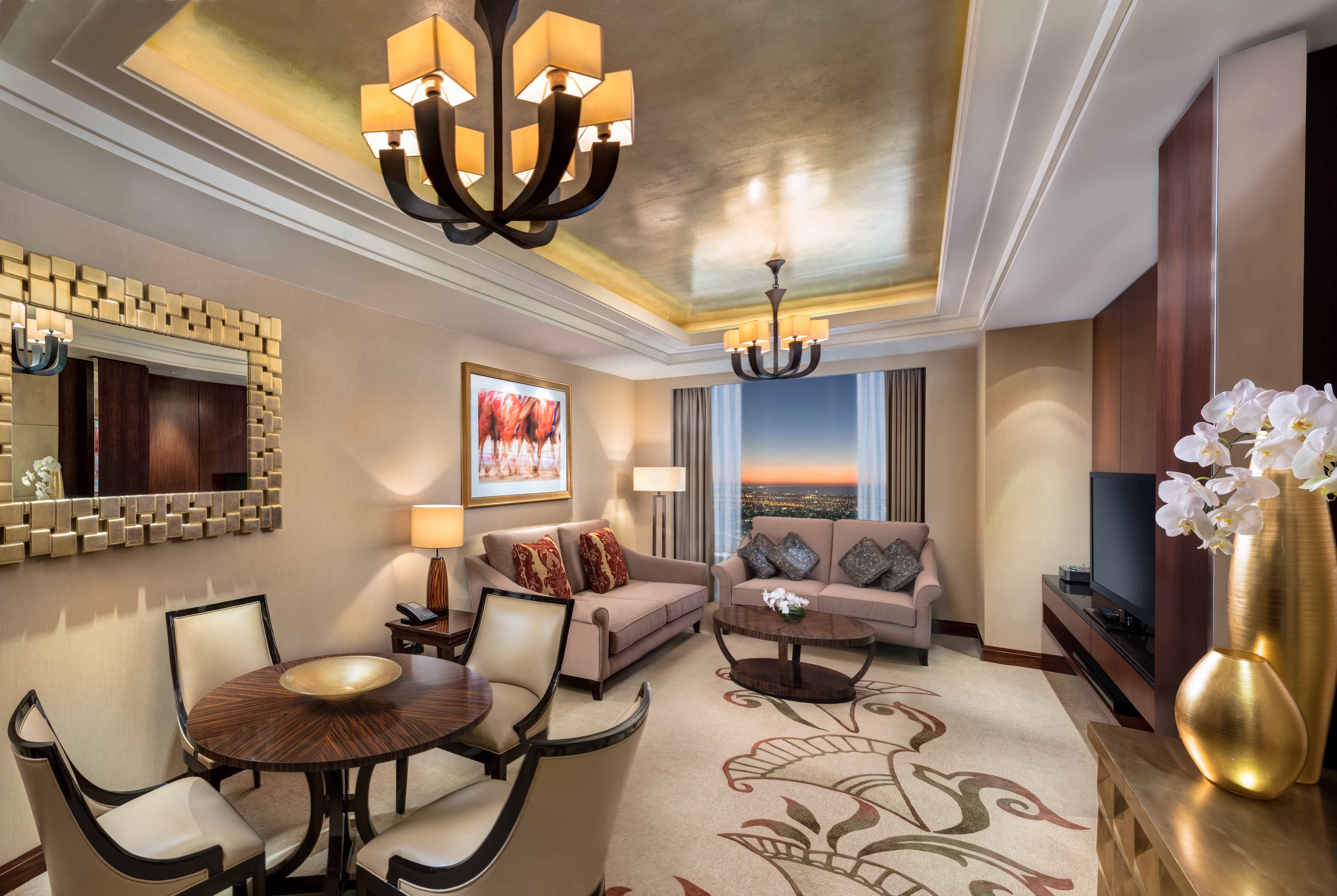 King Deluxe Suite