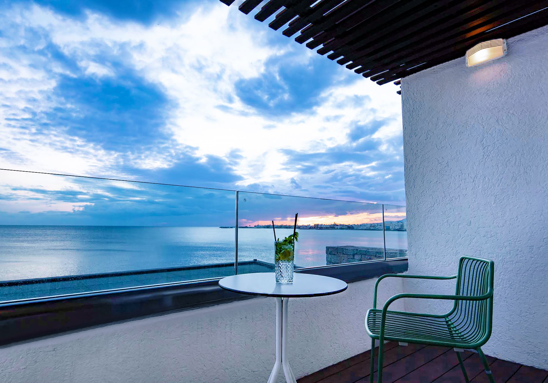 JUNIOR SUITE OPEN PLAN MV/SV 