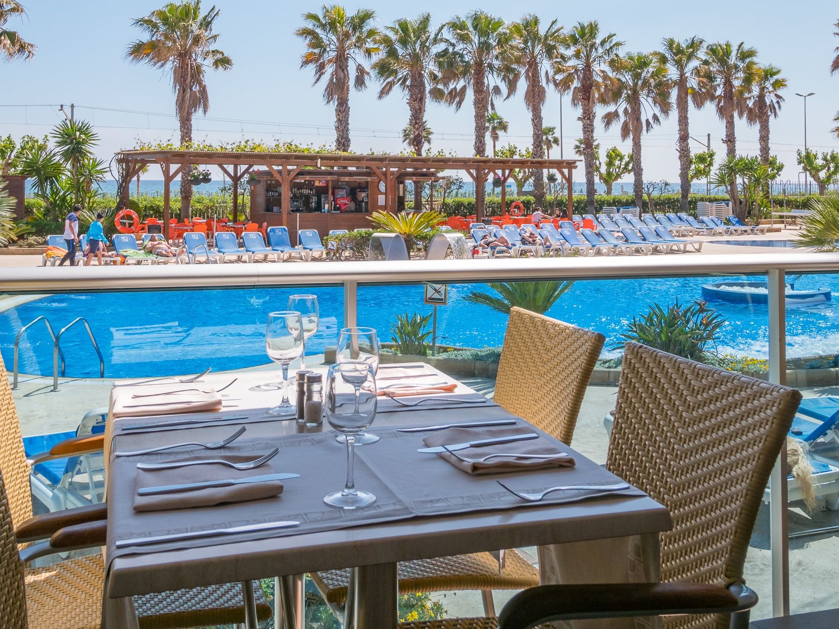 BUFFET RESTAURANT