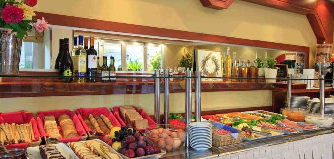 hotel_evdion_neipori_restaurant.1.jpg