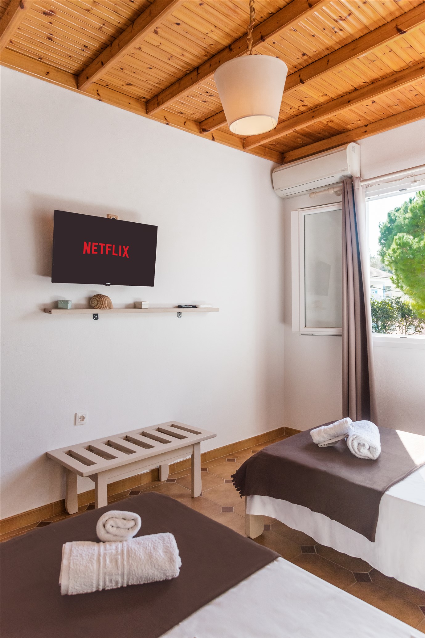 APARTMENT 2 BEDROOMS 4 PAX