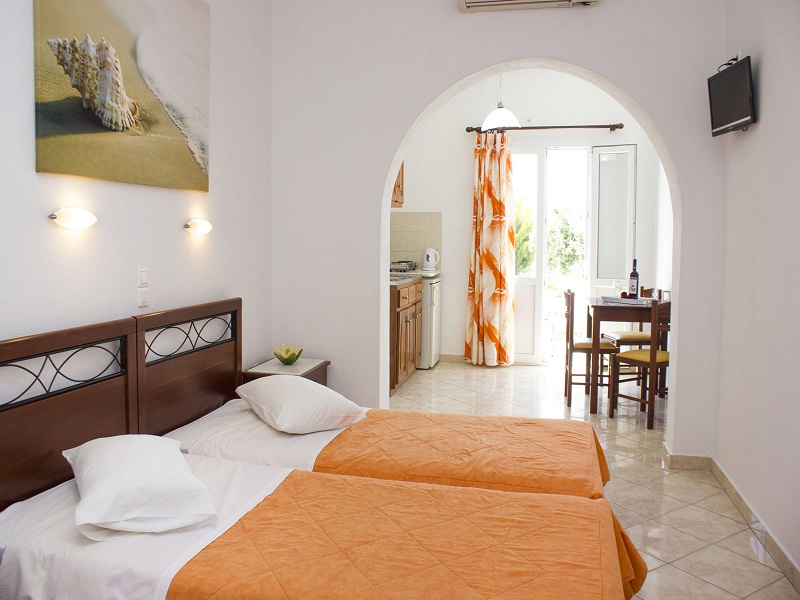 Eleftheria Hotel2.jpg