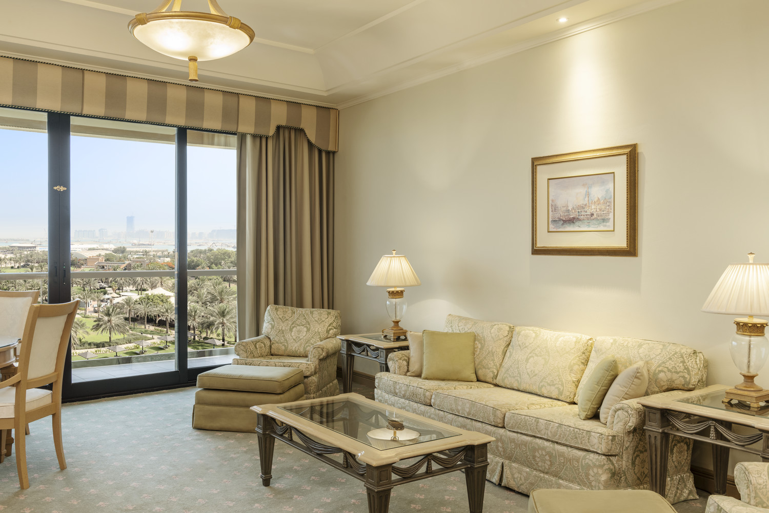 Royal Club Tower Suite