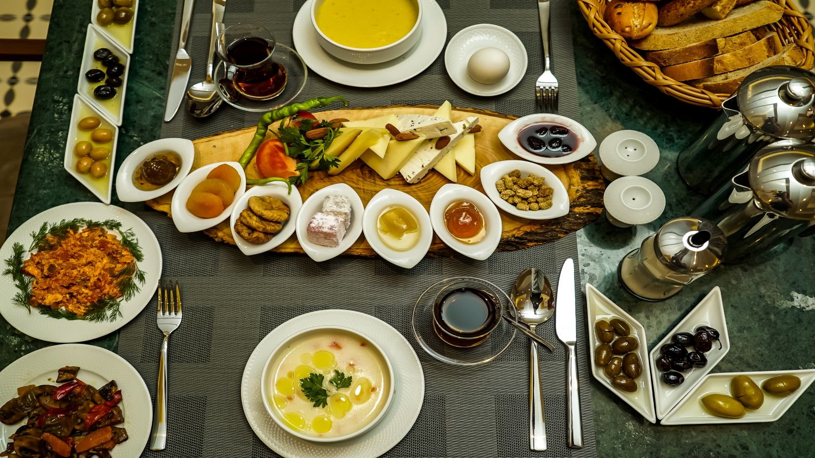 ANA RESTORAN