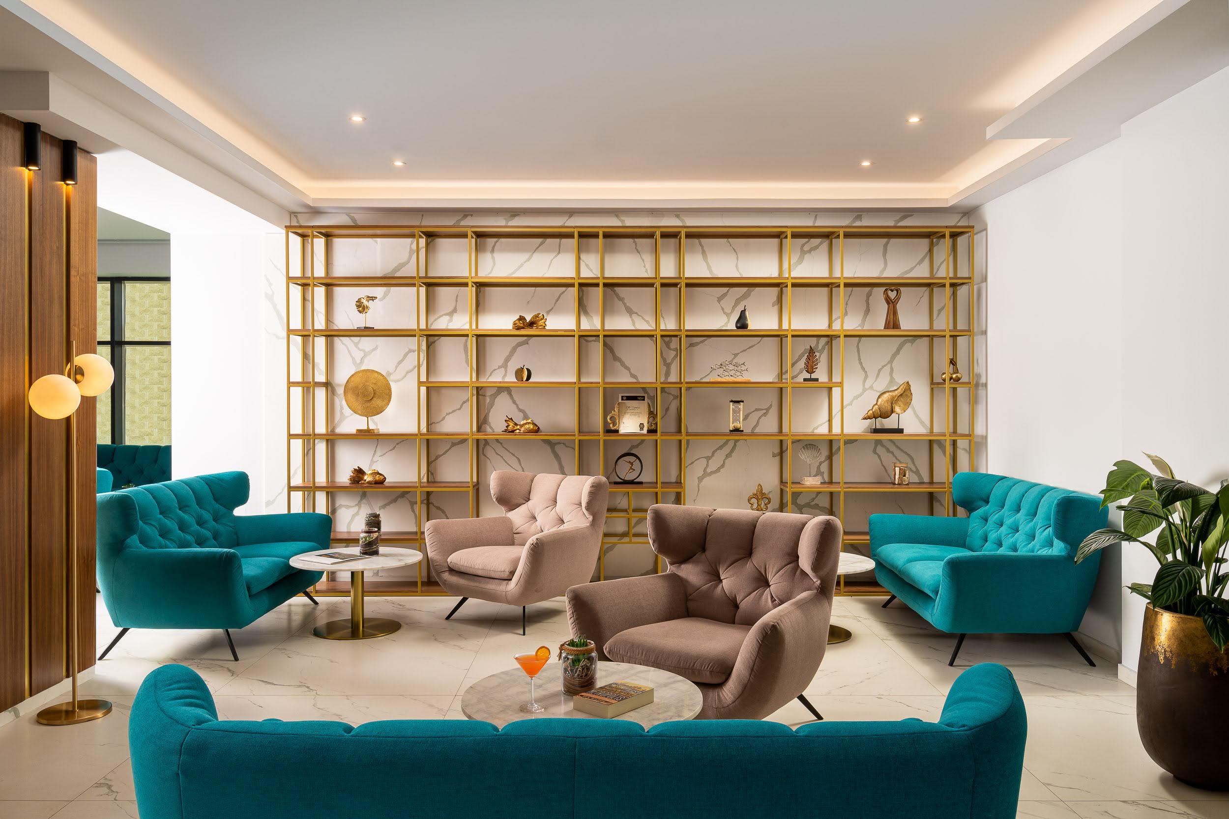 Alma Lobby Lounge