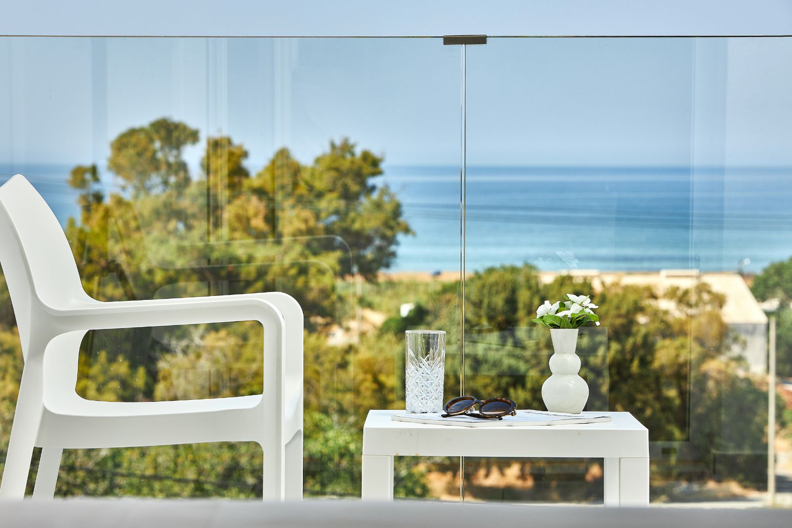superior double room garden - pool view balcony 