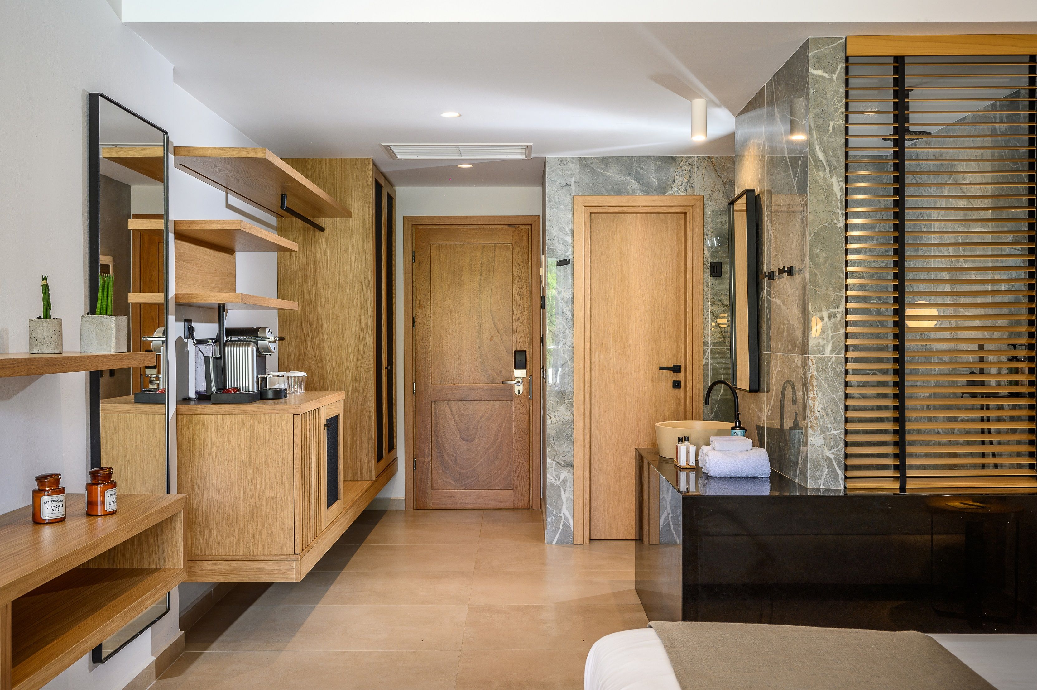 SUITE PRIVATE POOL