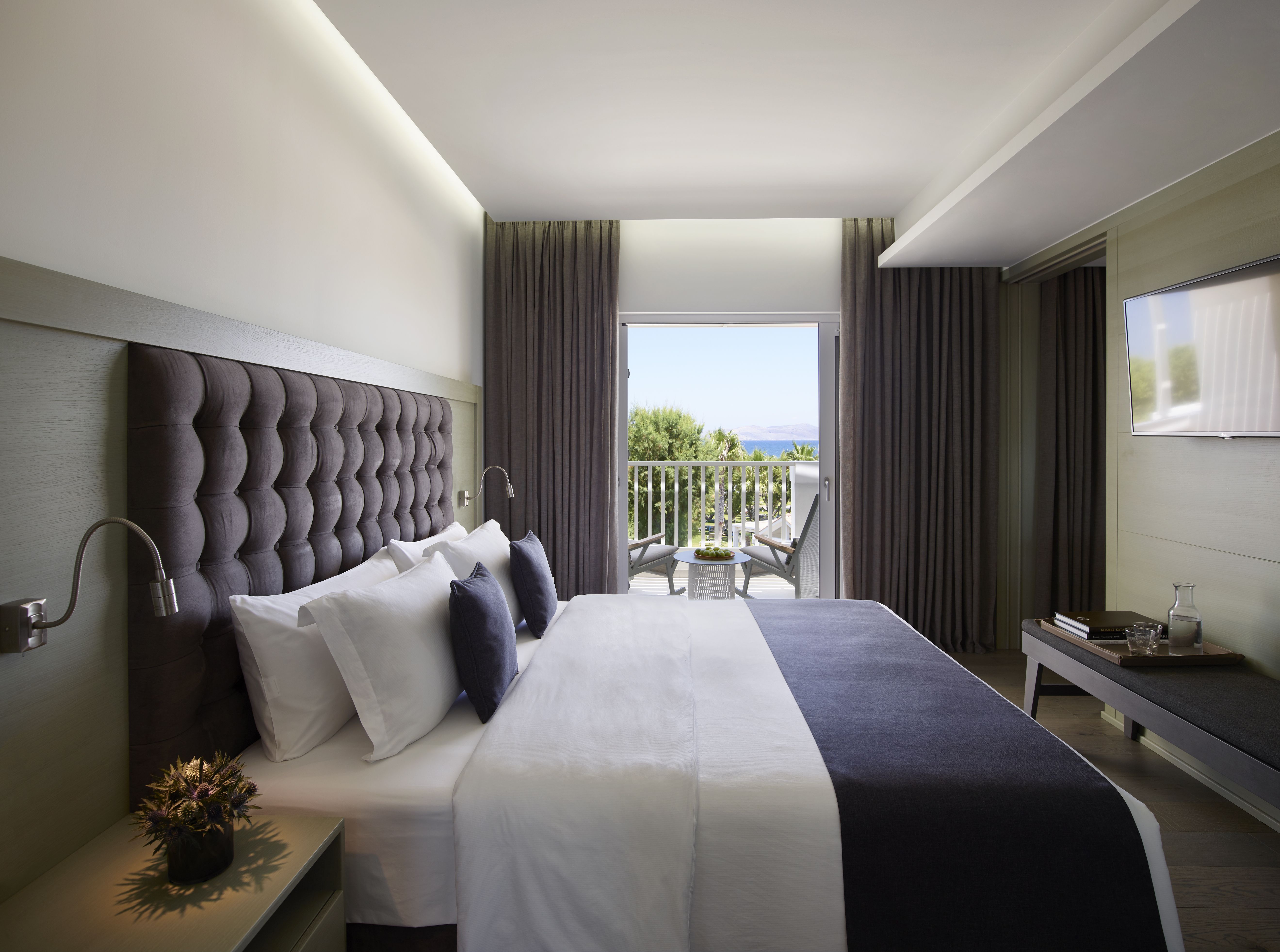 Luxury Suite One Bedroom Sea View Balcony or Terrace