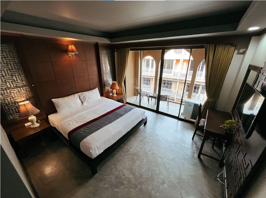 	STANDARD ROOM