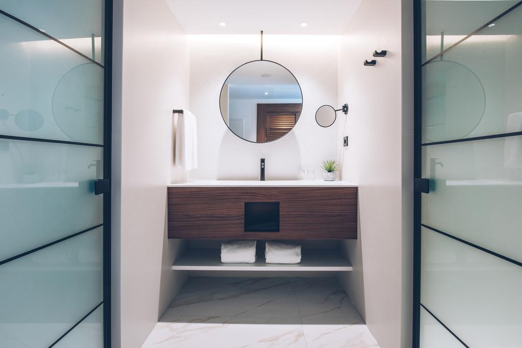 SUITE B