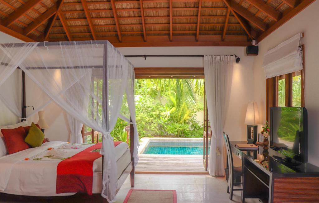Private Villa Family Suite 