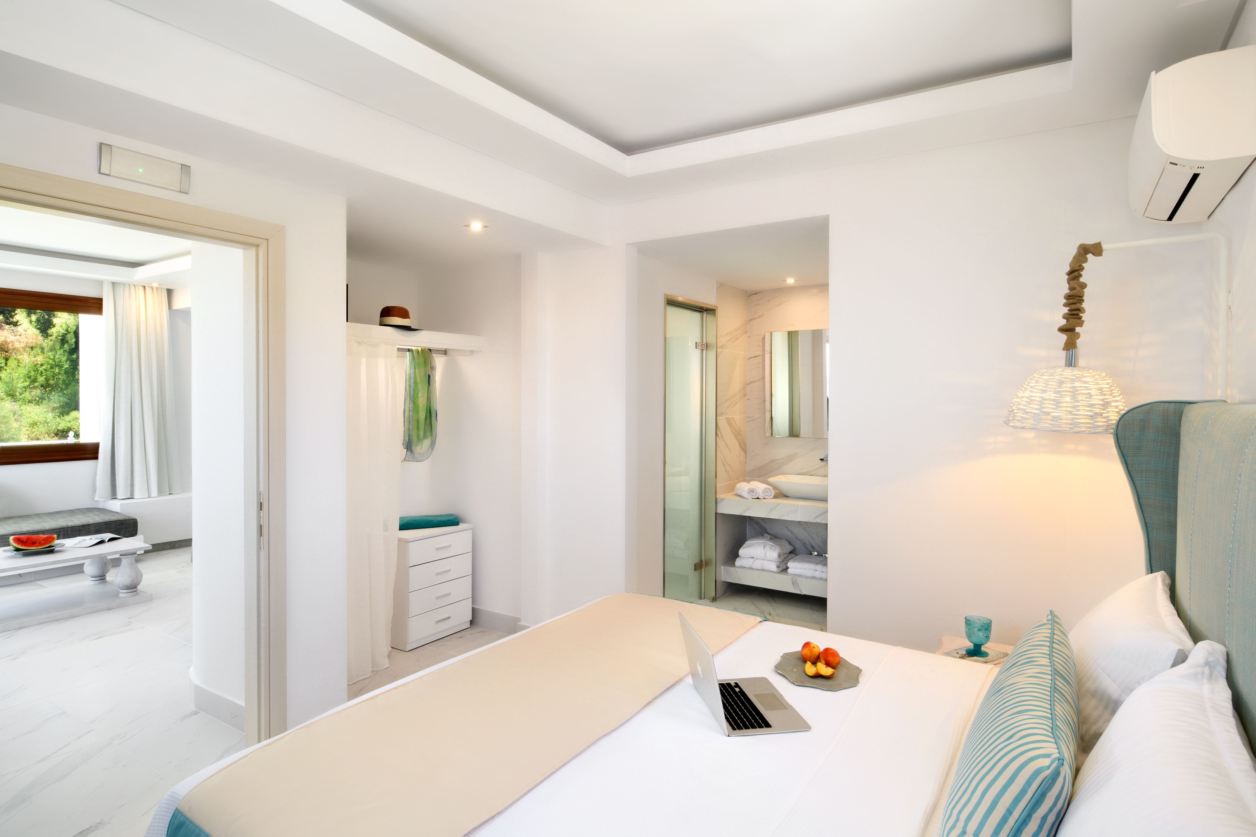 Elegant Suite Sea View