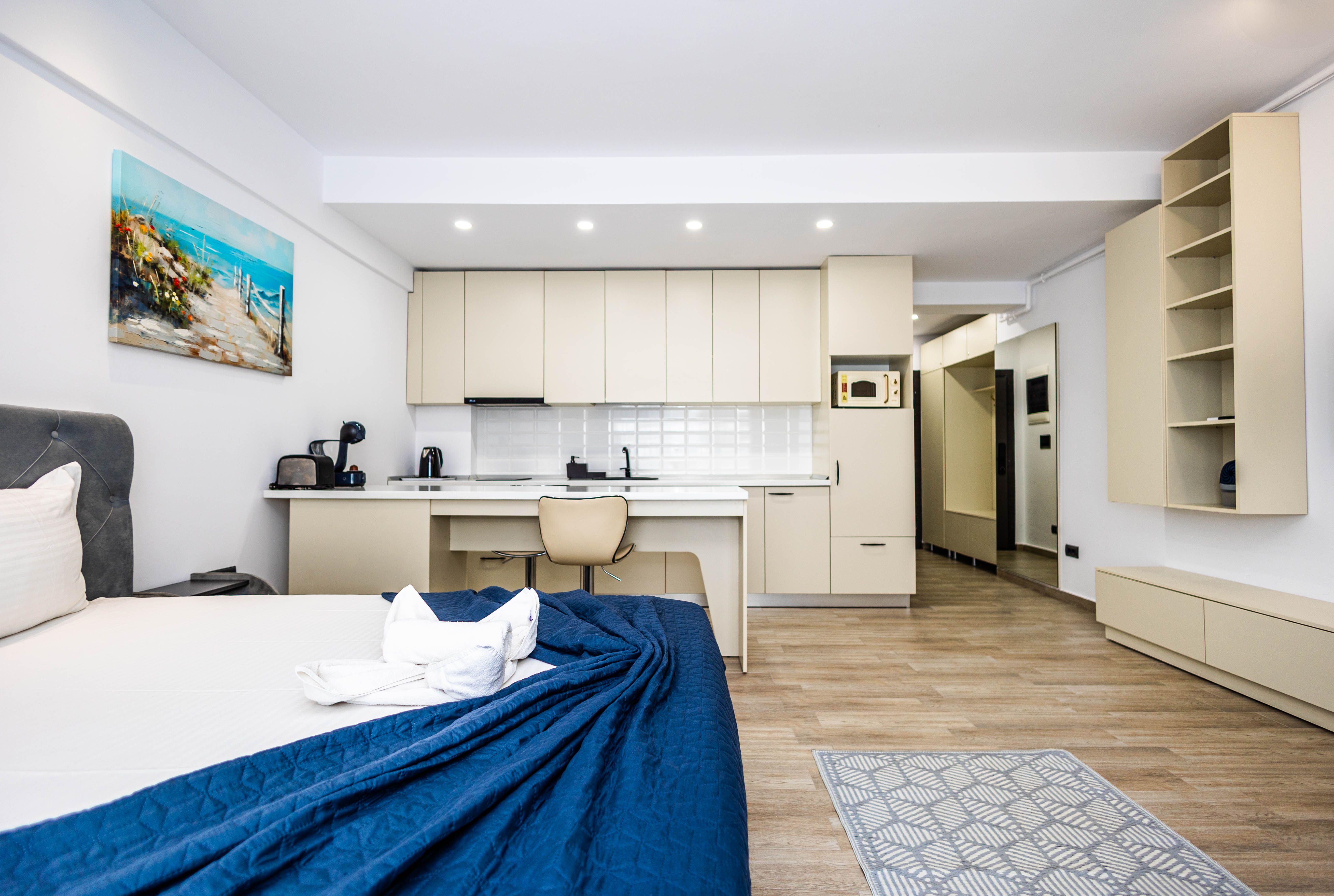 Studio Del Mar Beige