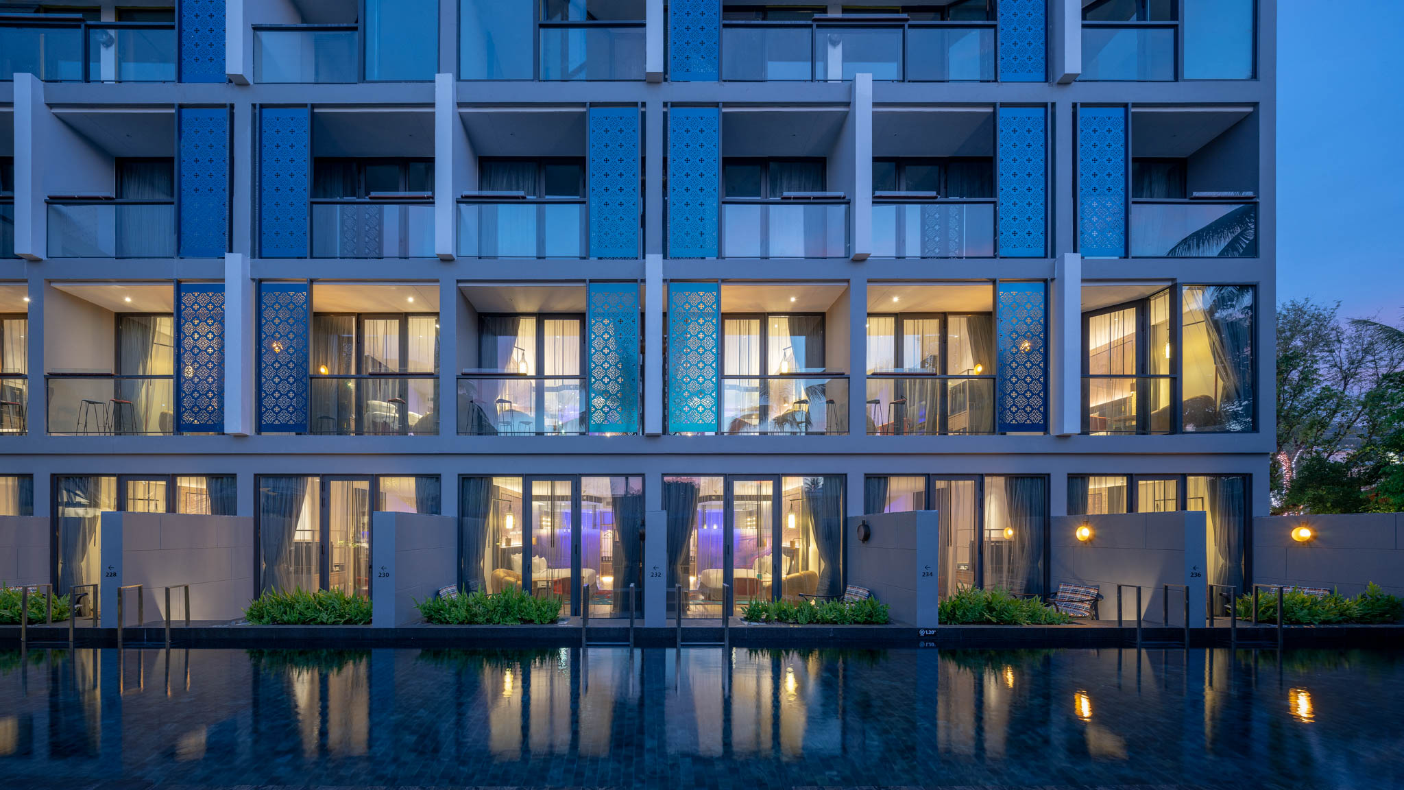 Oasis Pool Access
