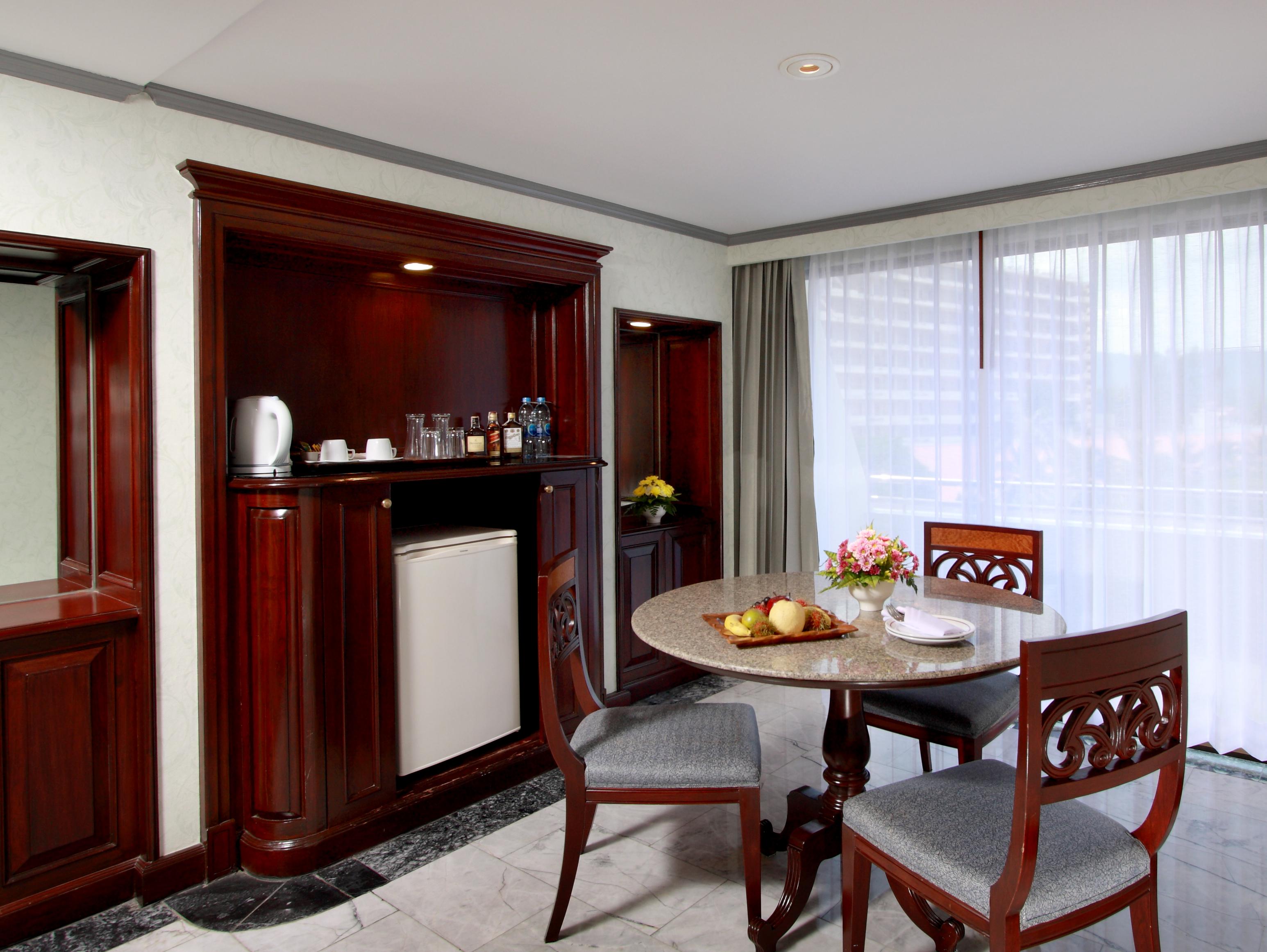 Executive Room