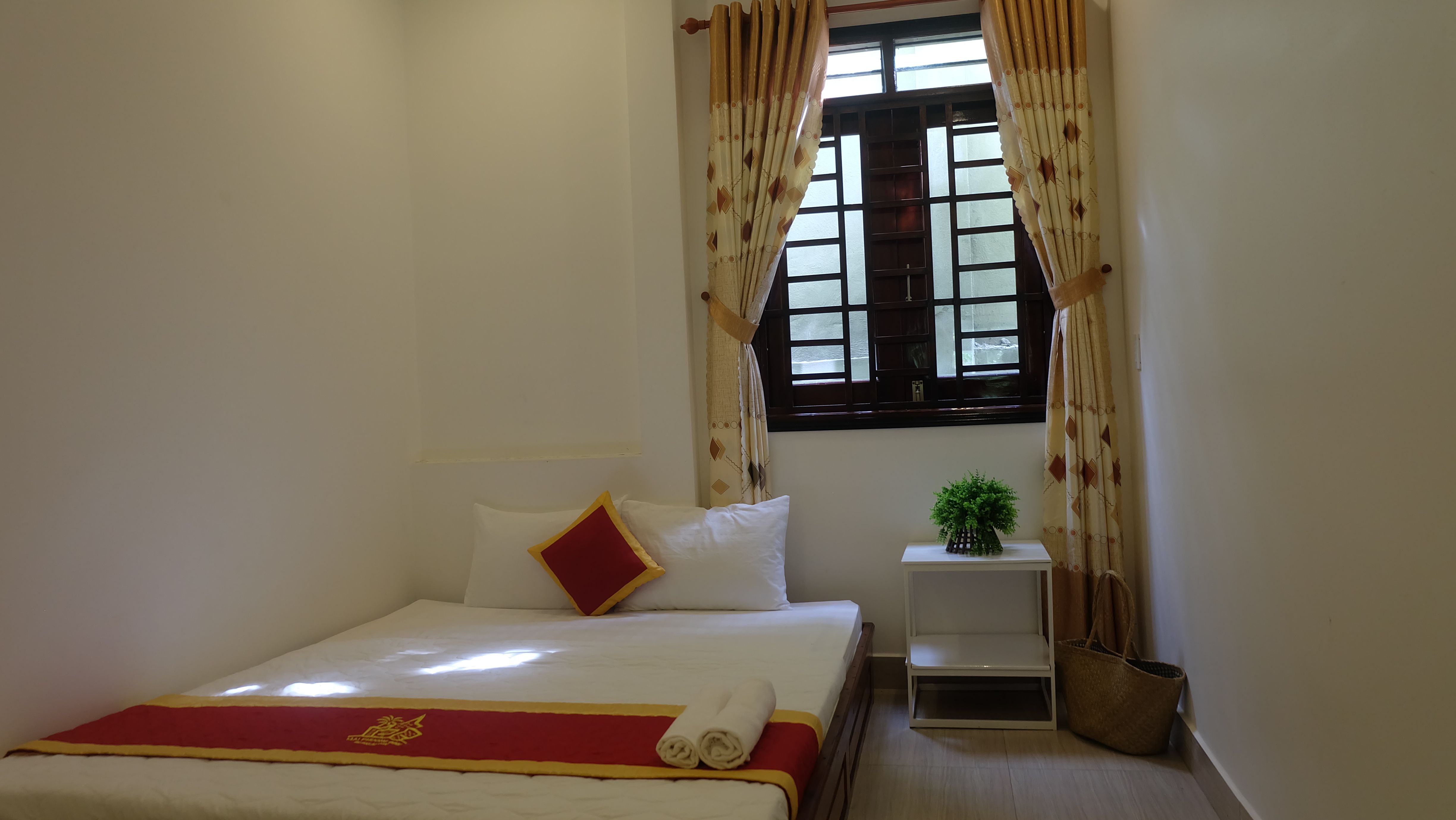 BUNGALOW TRIPLE DELUXE WITH TERRACE