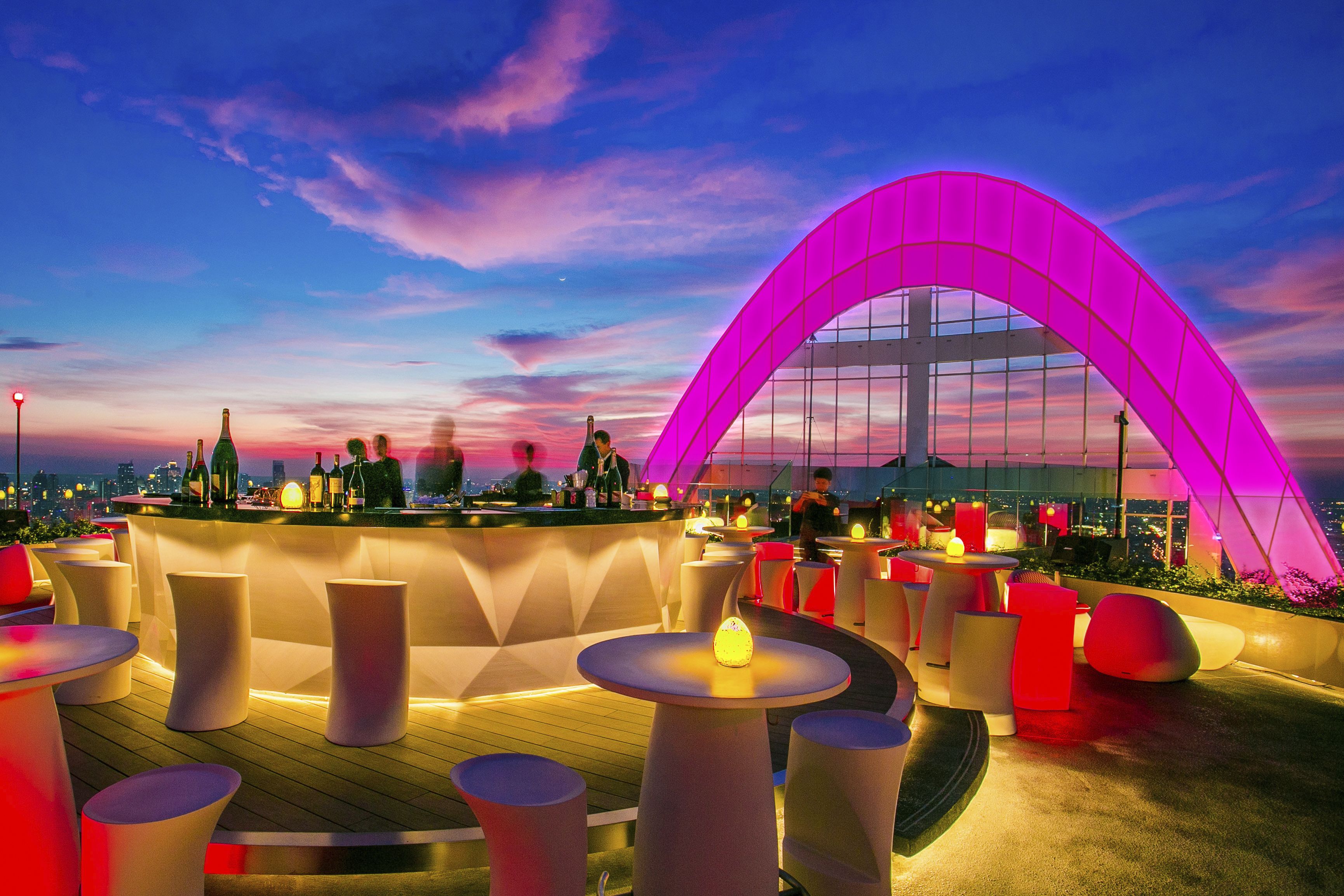 CRU Champagne Bar