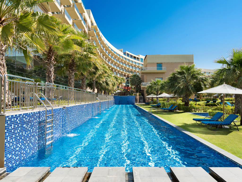 Piscina deschisă