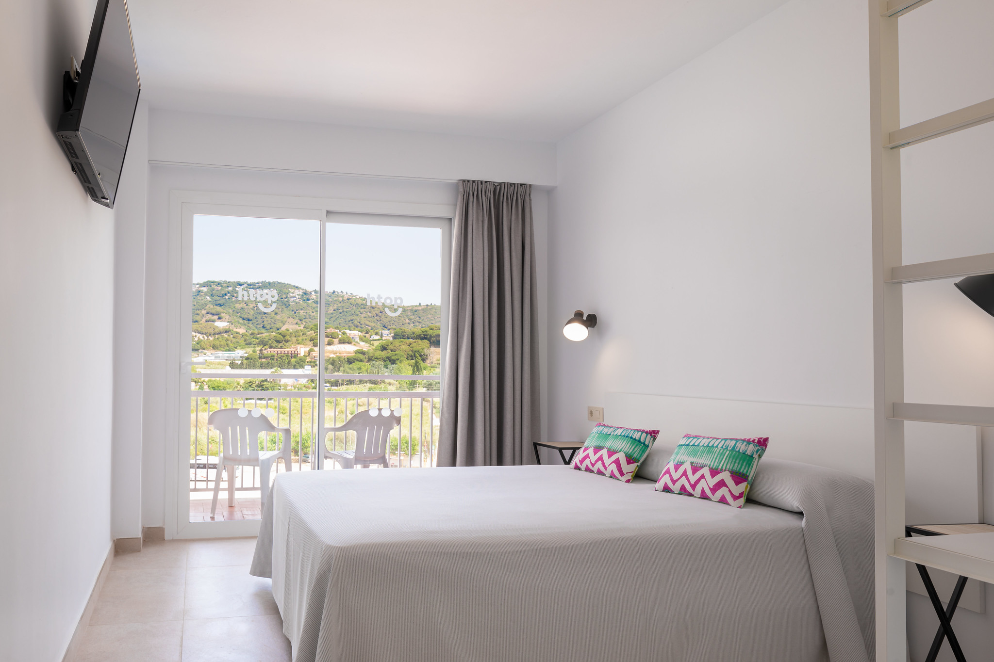 Room SingleUse Balcony or Terrace