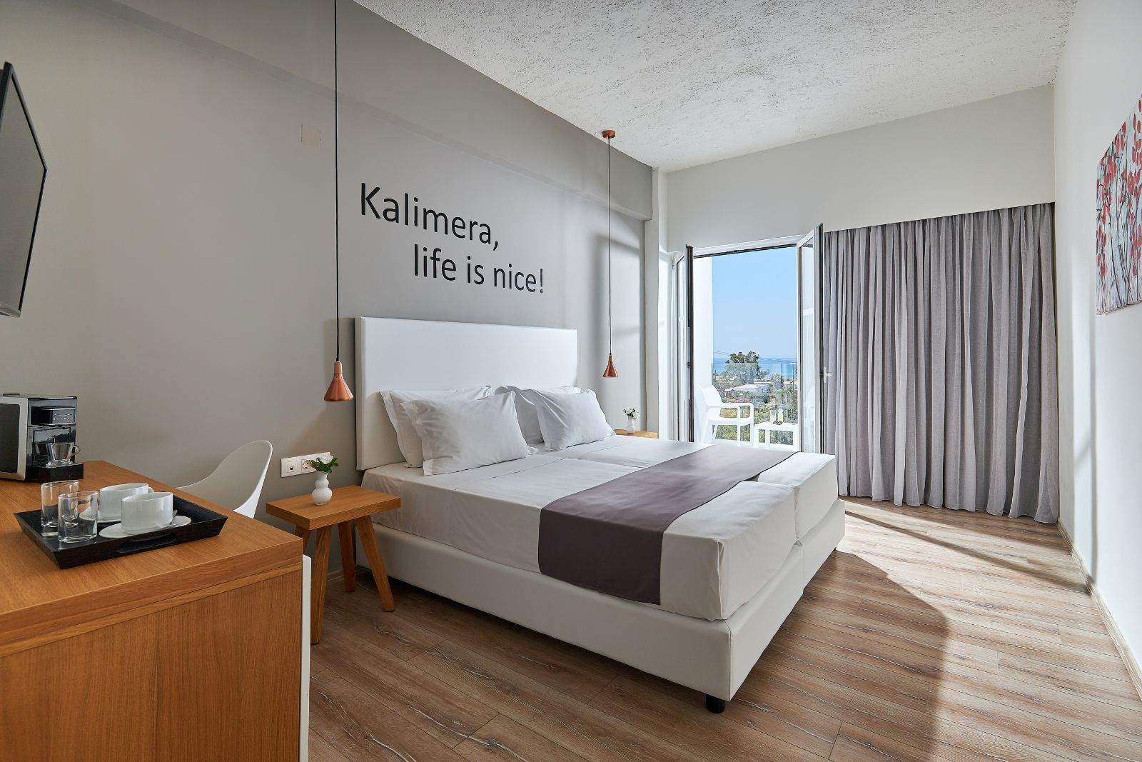 superior double room garden - pool view balcony 