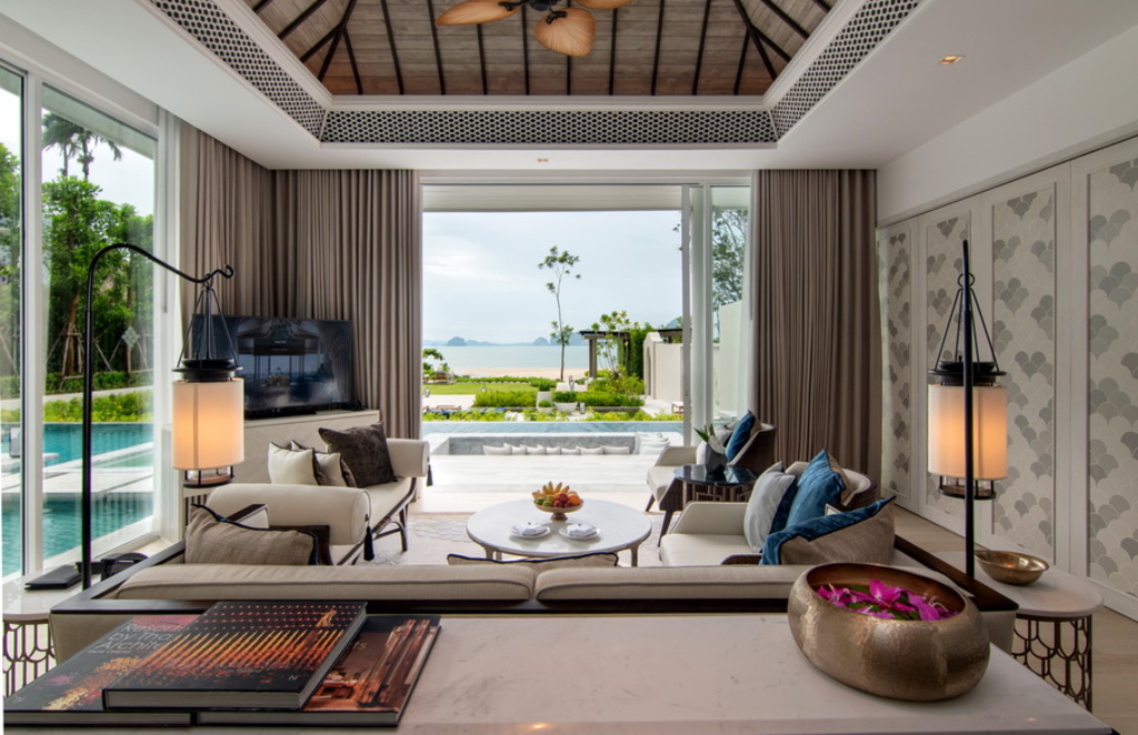 Presidential Beachfront Pool Villa