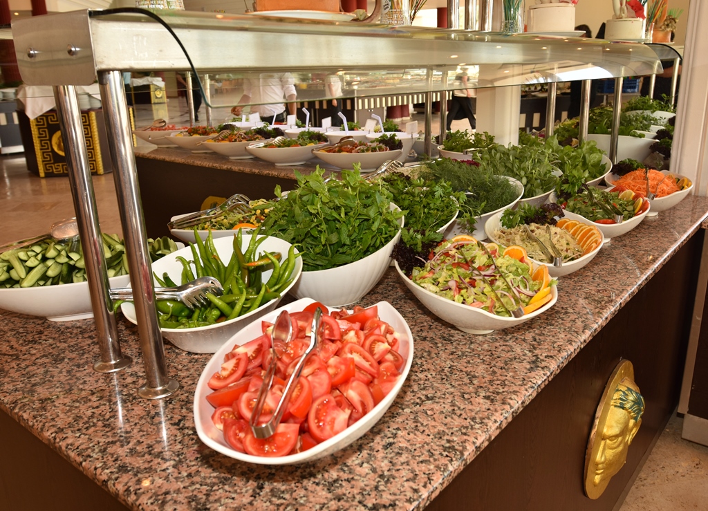 MAIN RESTAURANT