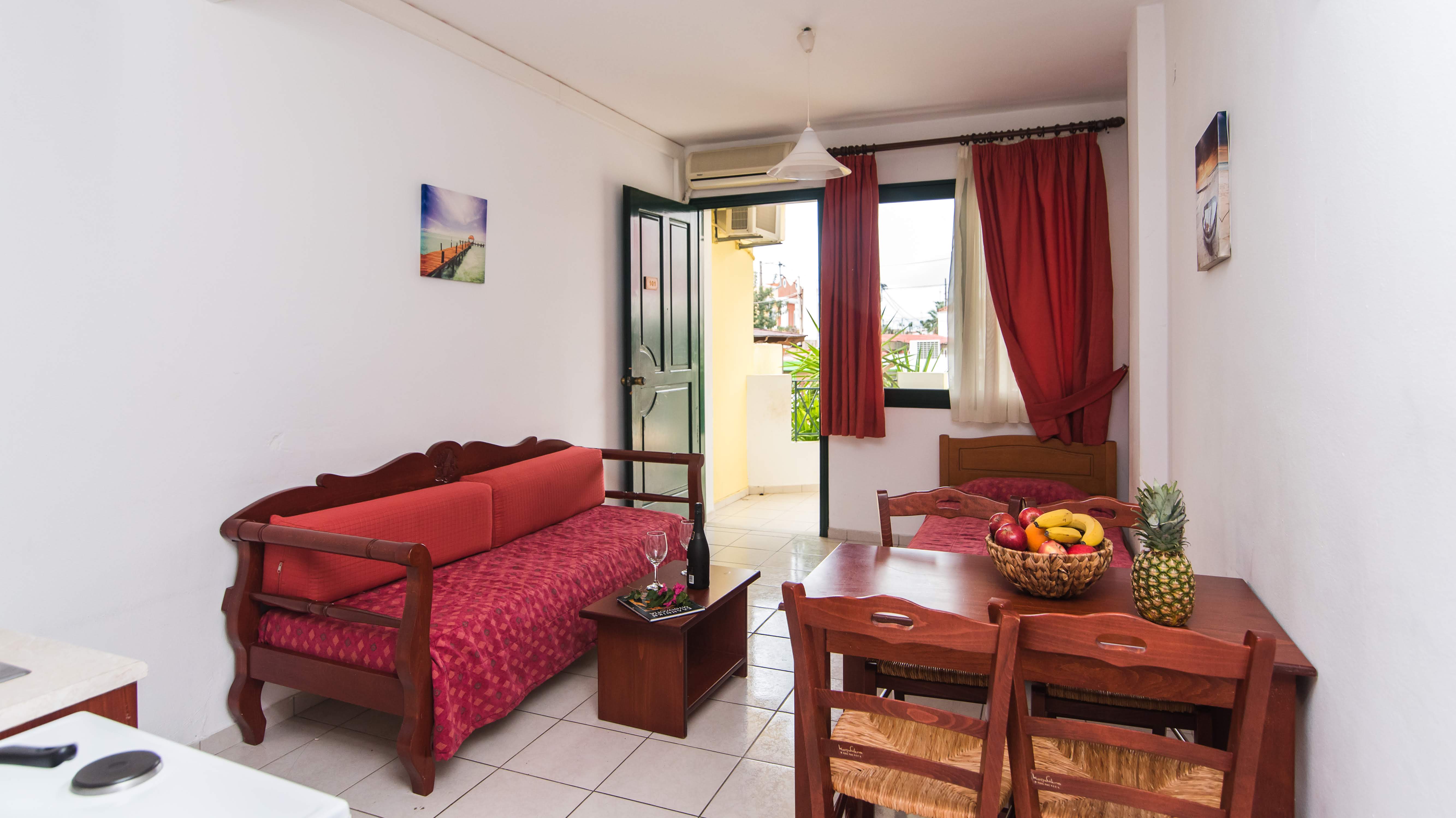 ONE BEDROOM APARTMENT GARDEN VIEW OR SIDE SEA VIEW 4 PAX