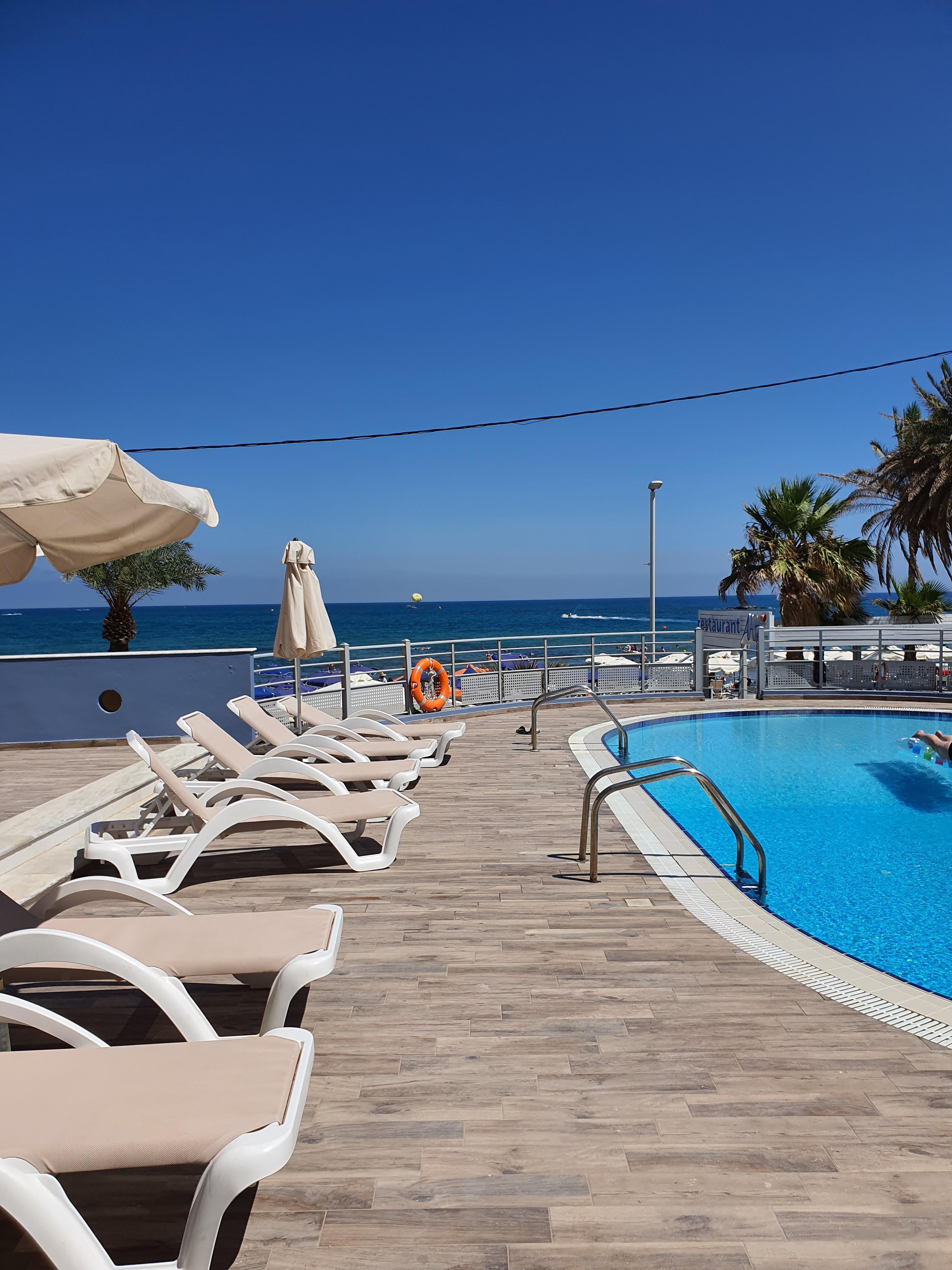 Piscina deschisă