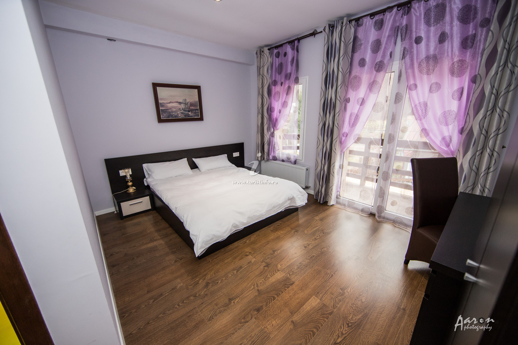camera dubla cu balcon